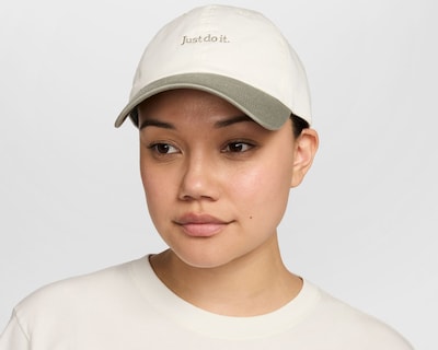 Foto 1 | Foto 1 | Gorra Curva Nike para Mujer