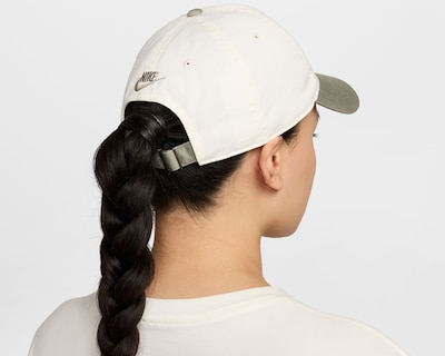 Foto 2 | Foto 2 | Gorra Curva Nike para Mujer