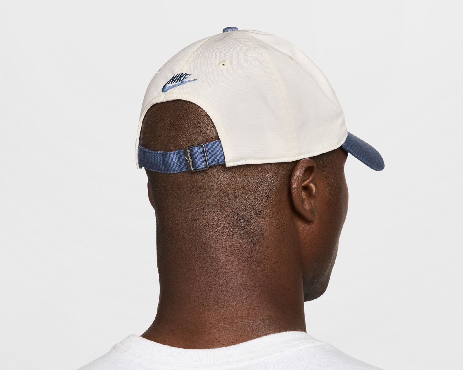 Foto 2 | Foto 2 | Gorra Curva Nike para Hombre