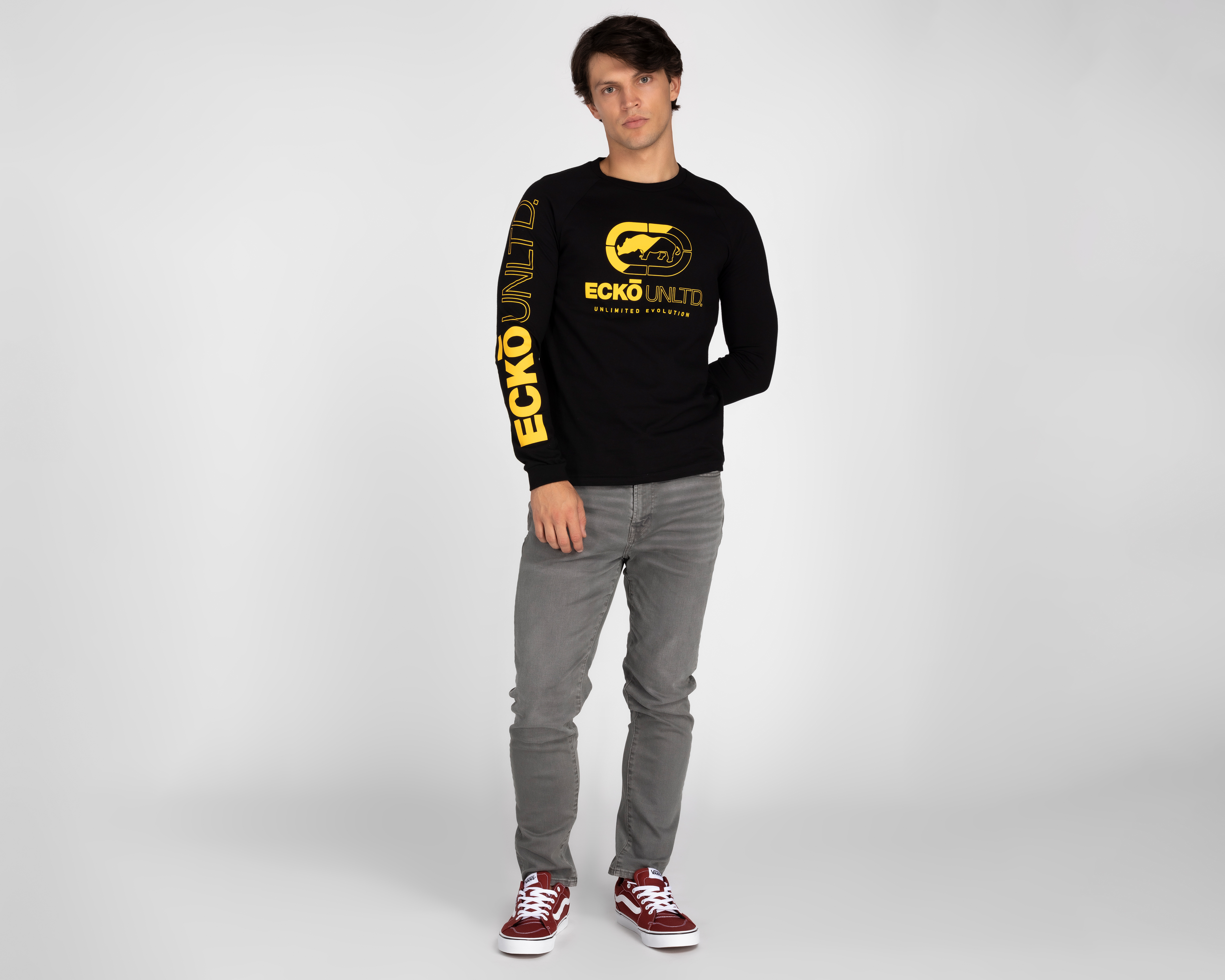 Foto 3 pulgar | Foto 2 | Playera Eckó Unltd. Cuello Redondo