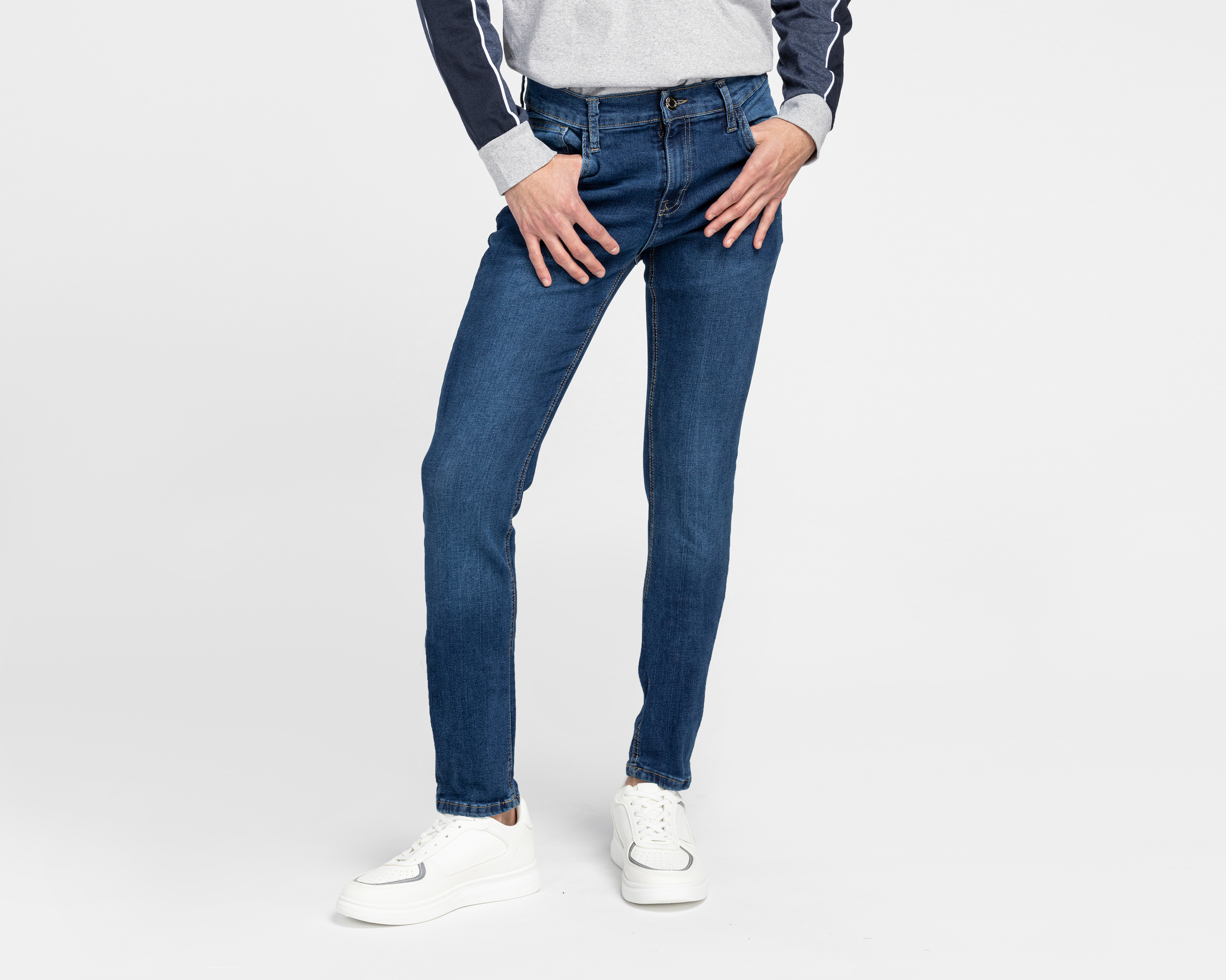 Foto 2 pulgar | Foto 1 | Jeans Refill Slim