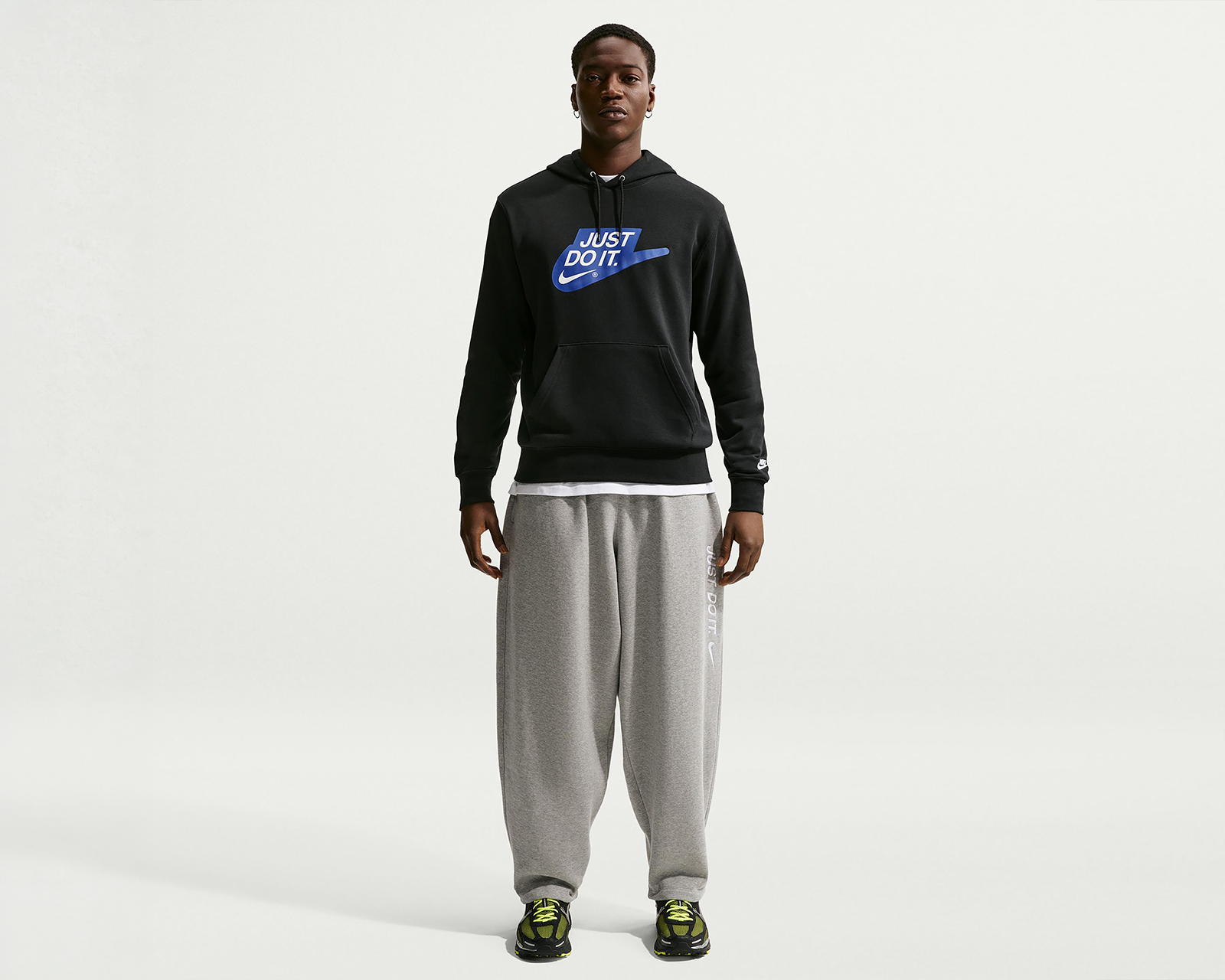 Foto 1 | Foto 1 | Sudadera Deportiva Nike Sportswear Club para Hombre