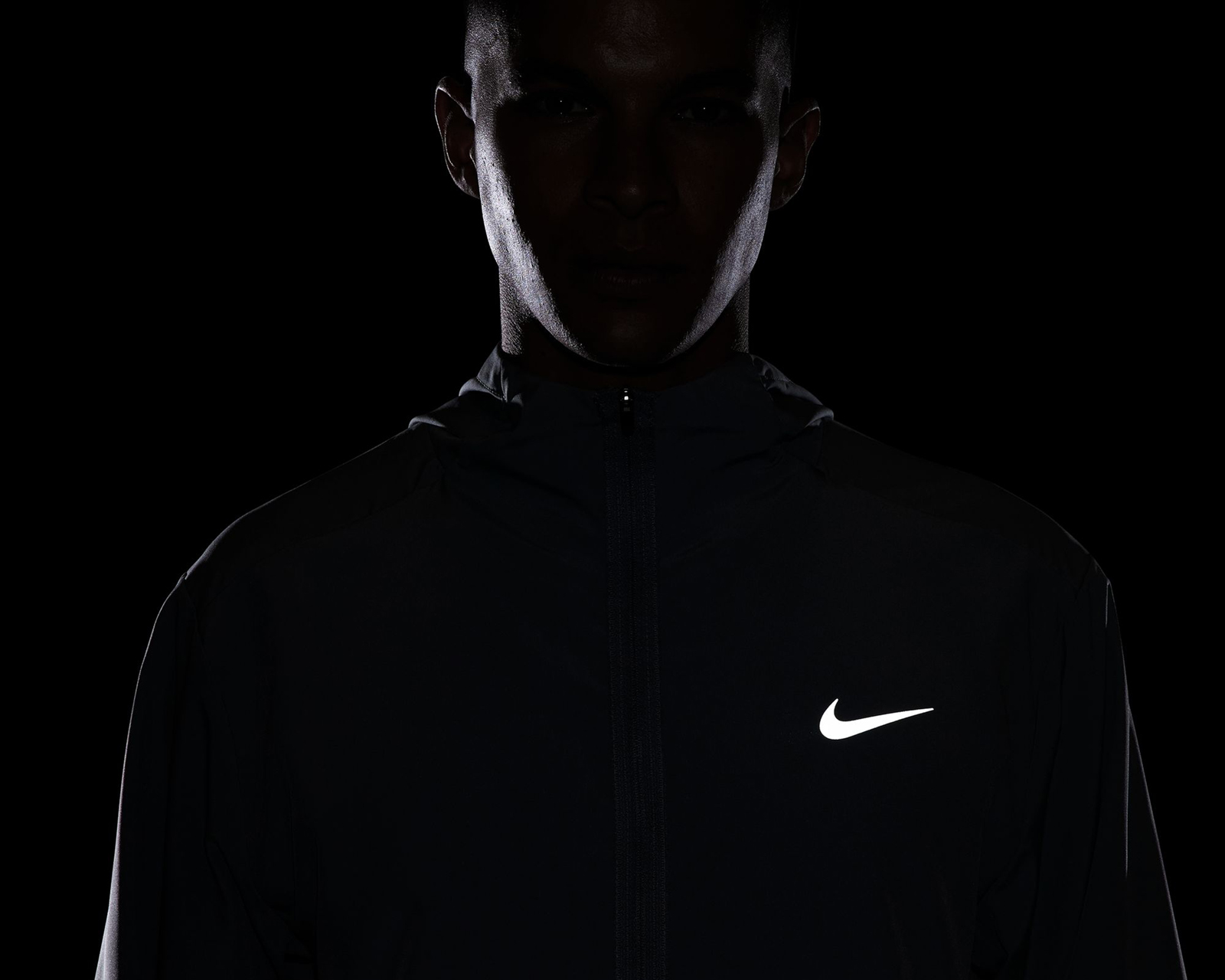 Foto 5 | Foto 6 | Chamarra Deportiva Nike Form Dri-FIT para Hombre