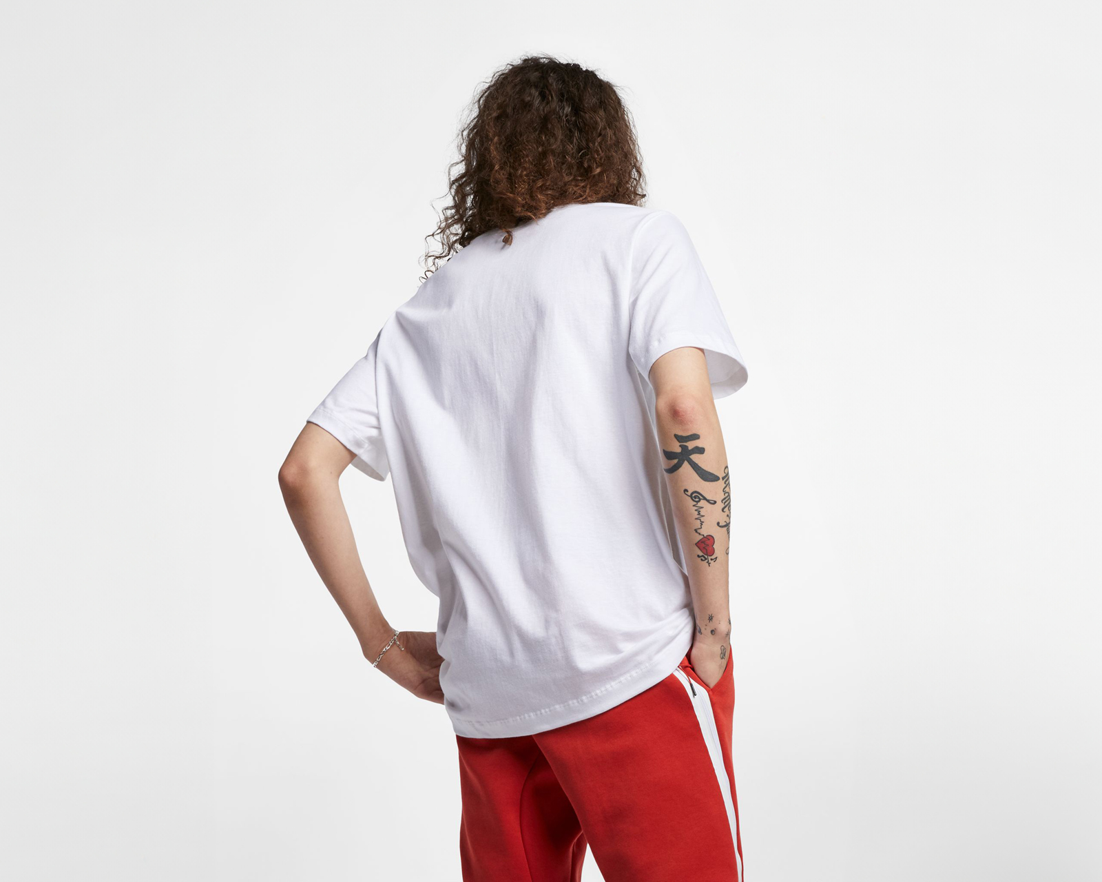 Foto 3 pulgar | Foto 2 | Playera Deportiva Nike para Hombre