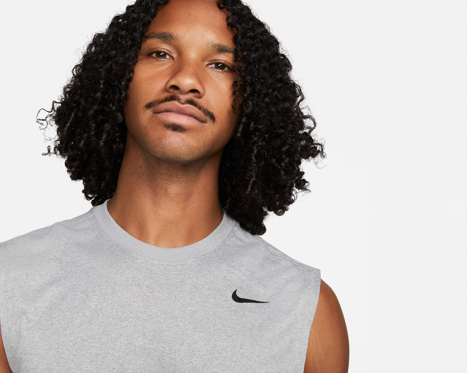 Foto 4 pulgar | Foto 3 | Playera para Fitness Nike Legend Dri-FIT para Hombre