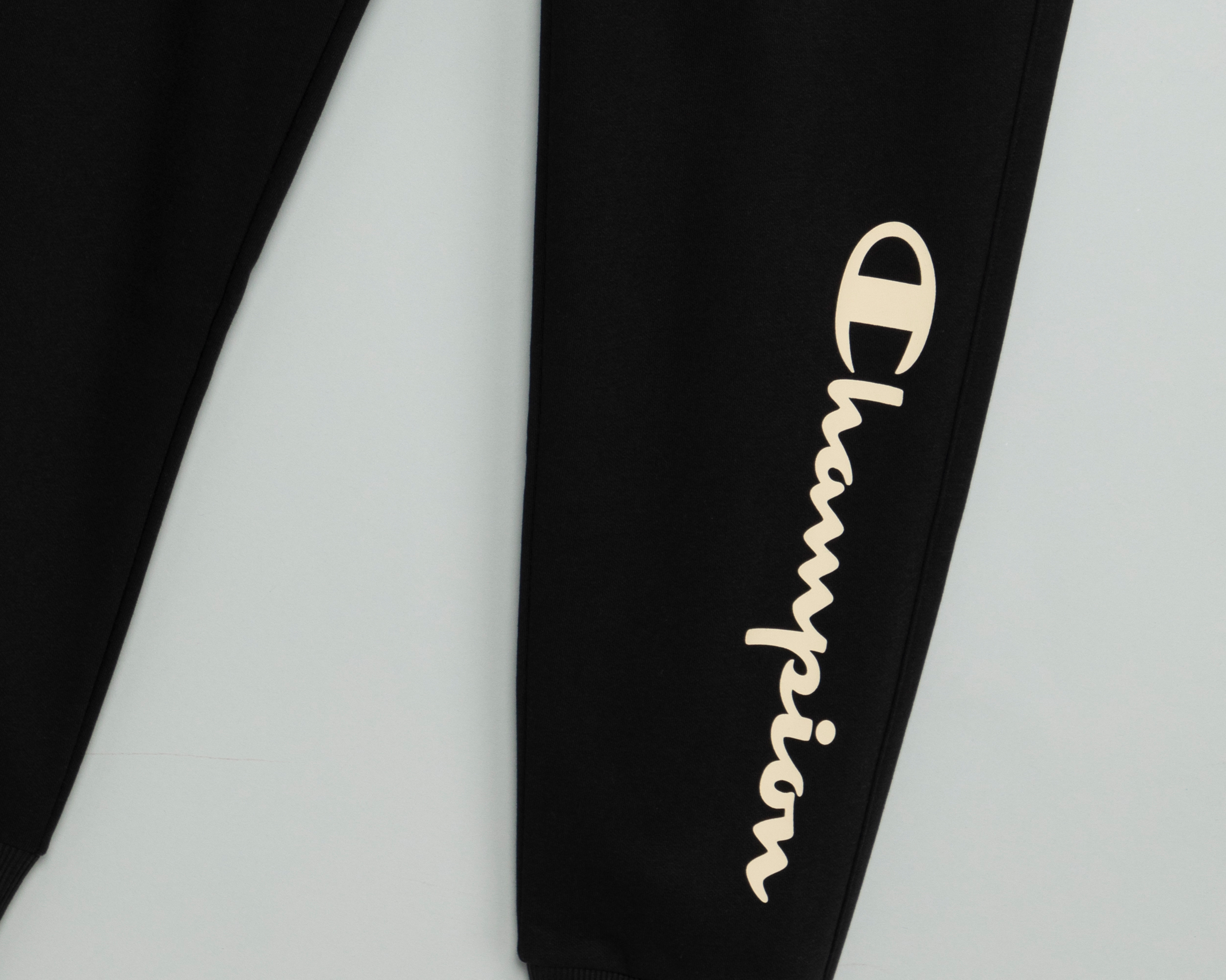 Foto 4 pulgar | Foto 3 | Pants Deportivo Champion para Hombre