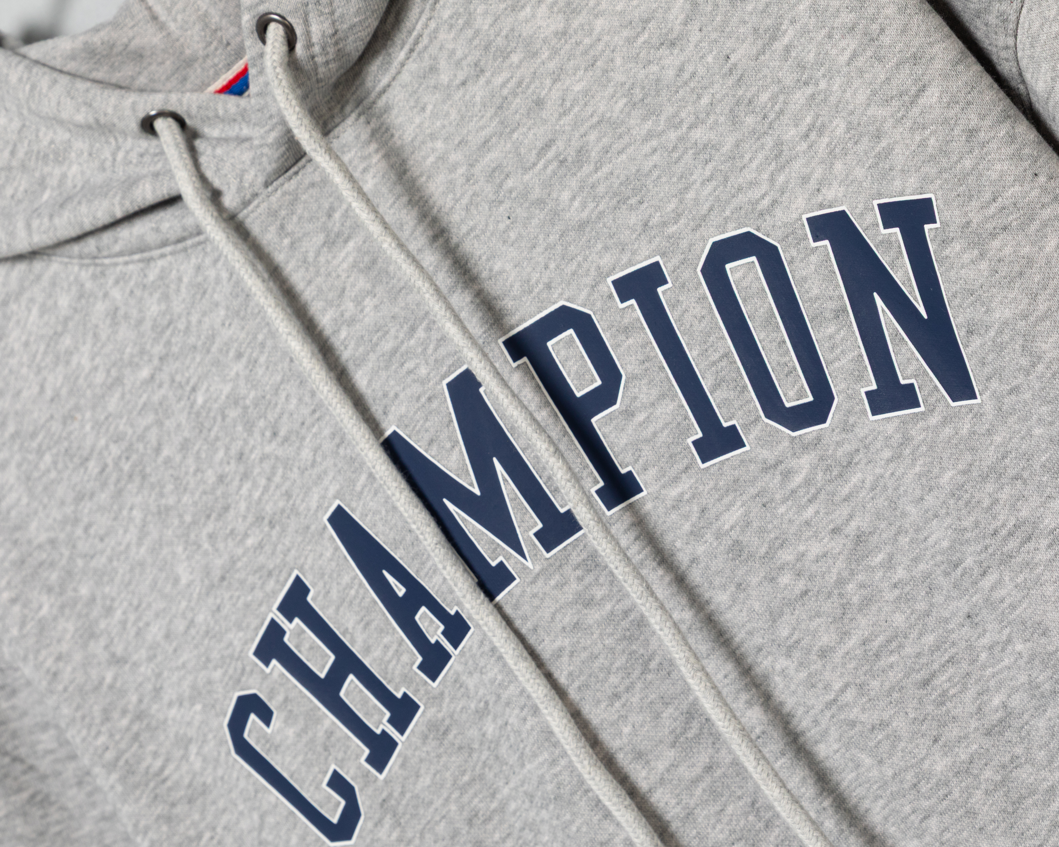 Foto 4 pulgar | Foto 3 | Sudadera Deportiva Champion para Hombre