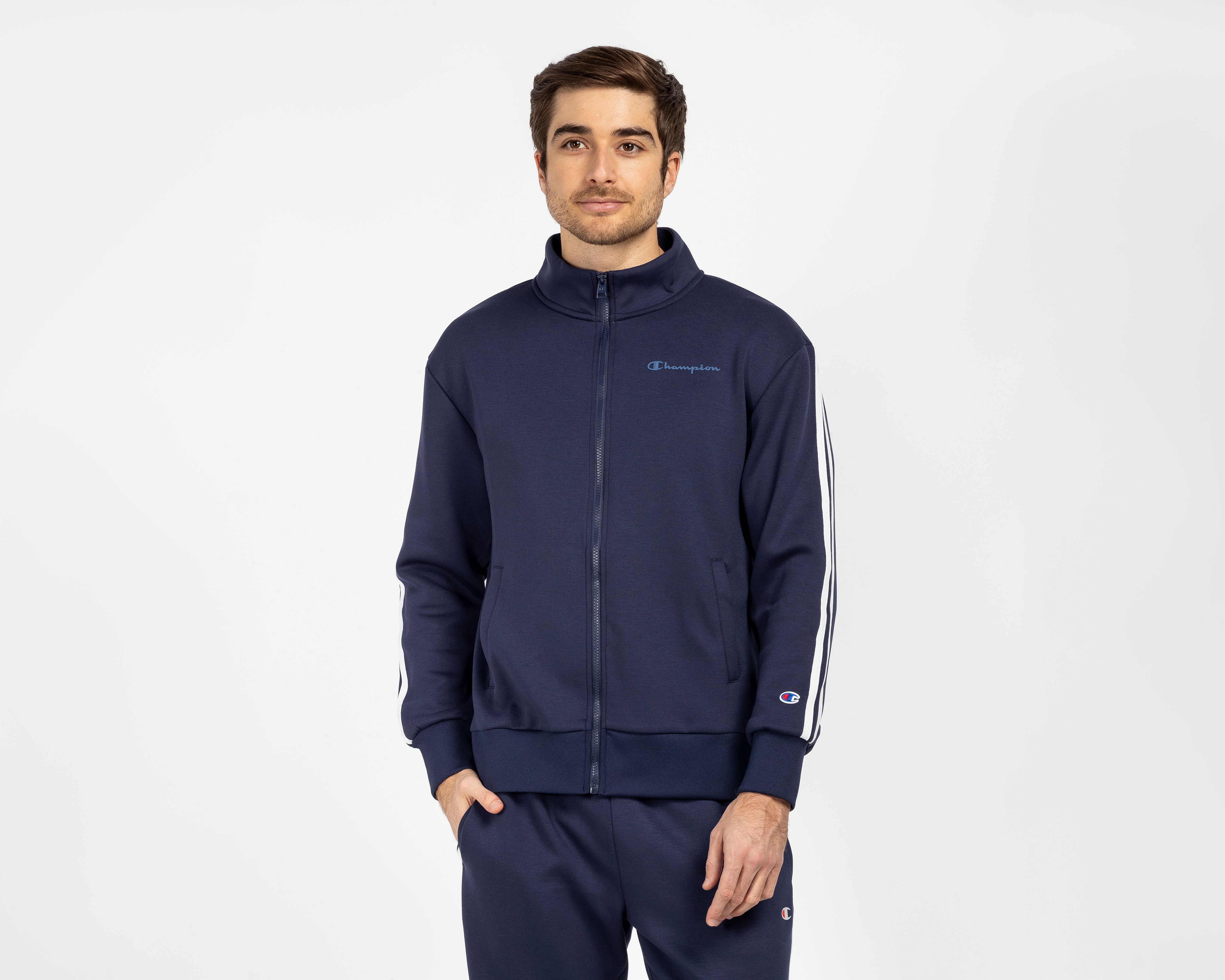 Foto 4 pulgar | Foto 3 | Conjunto Deportivo de Pants y Sudadera Champion para Hombre