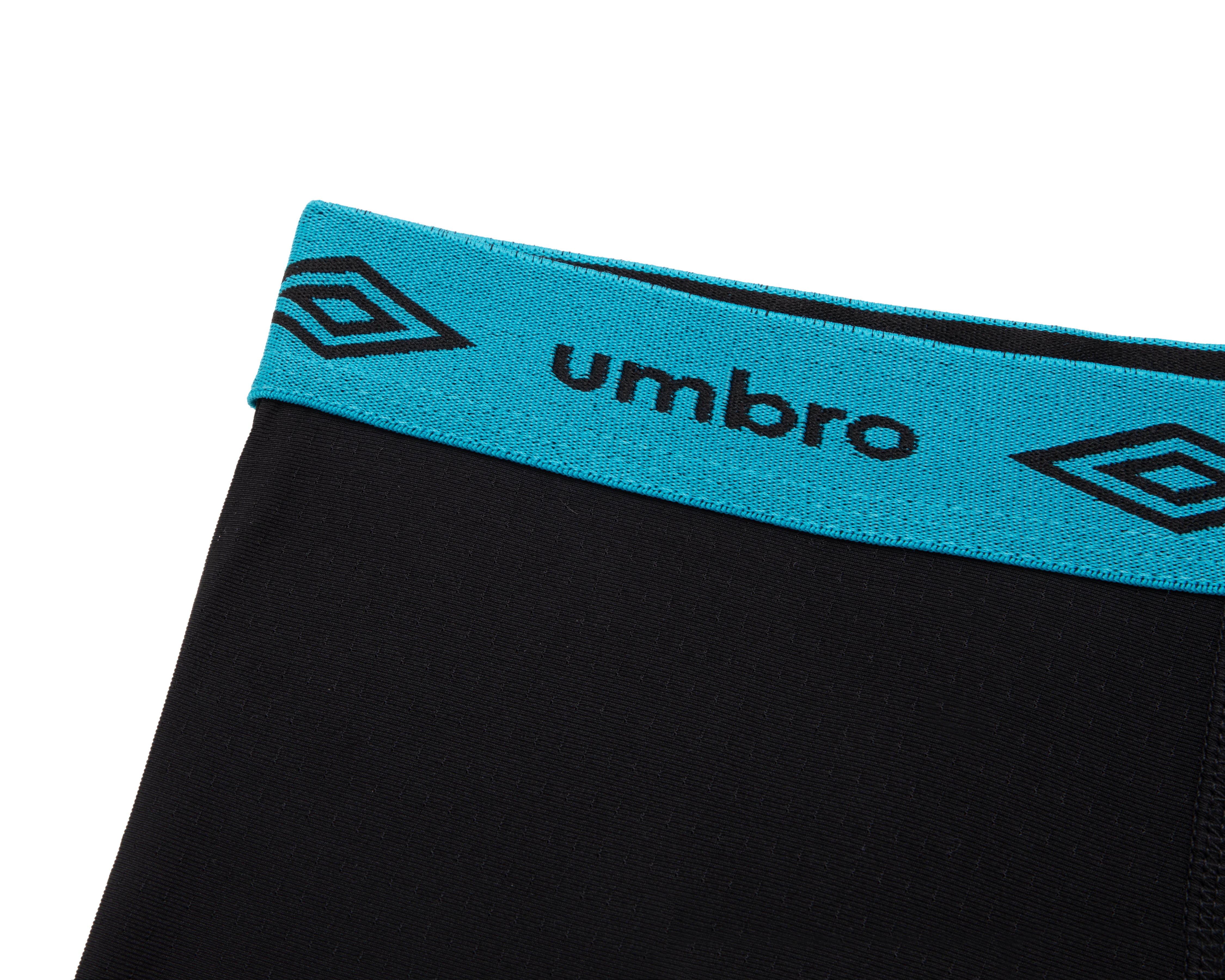 Foto 4 pulgar | Foto 3 | Bóxer Largo Umbro para Hombre 3 Piezas