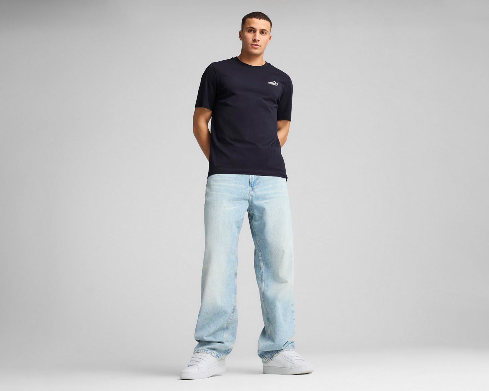 Foto 4 pulgar | Foto 3 | Playera Deportiva Puma Logo Small para Hombre