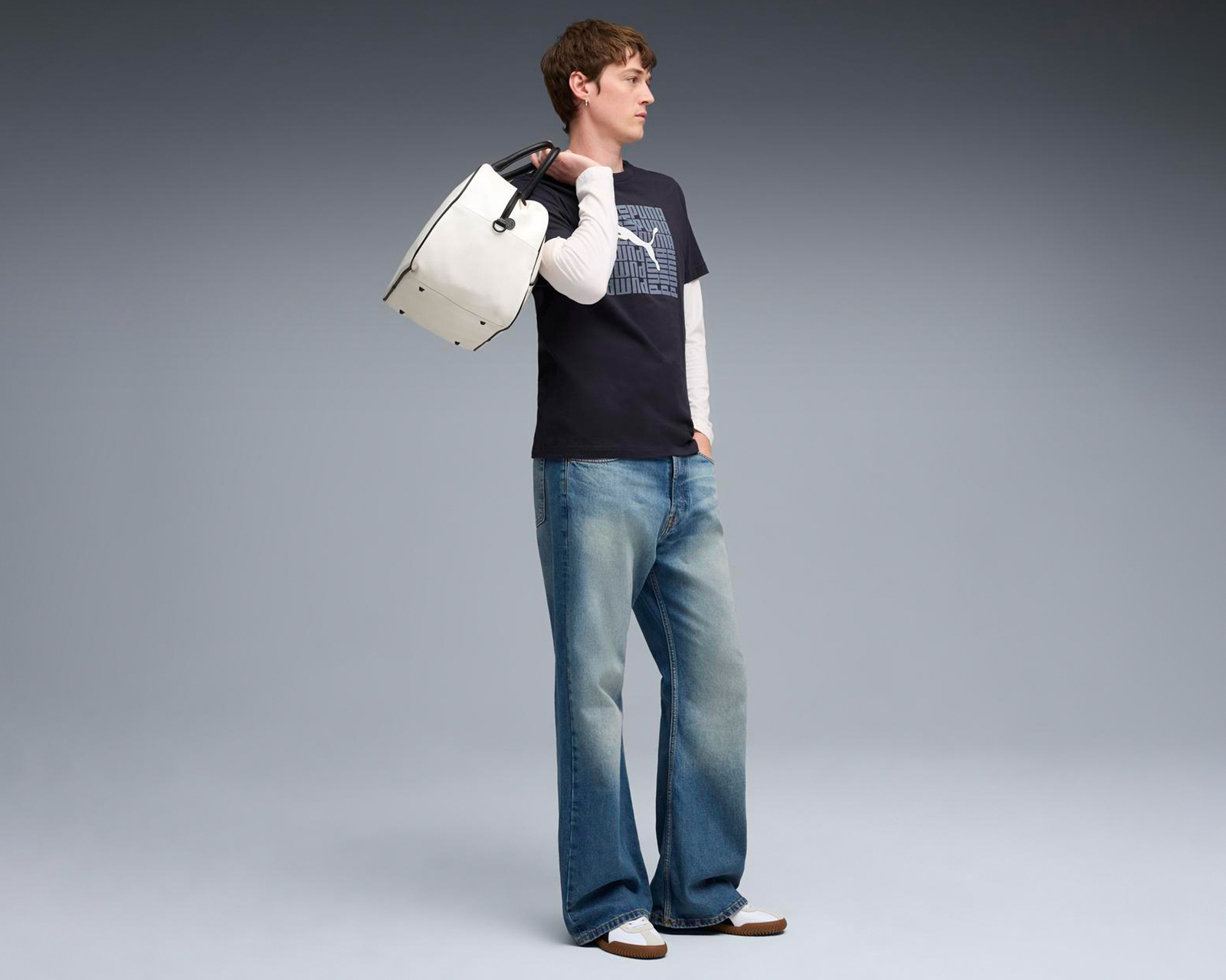 Foto 4 pulgar | Foto 3 | Playera Deportiva Puma Graphic para Hombre