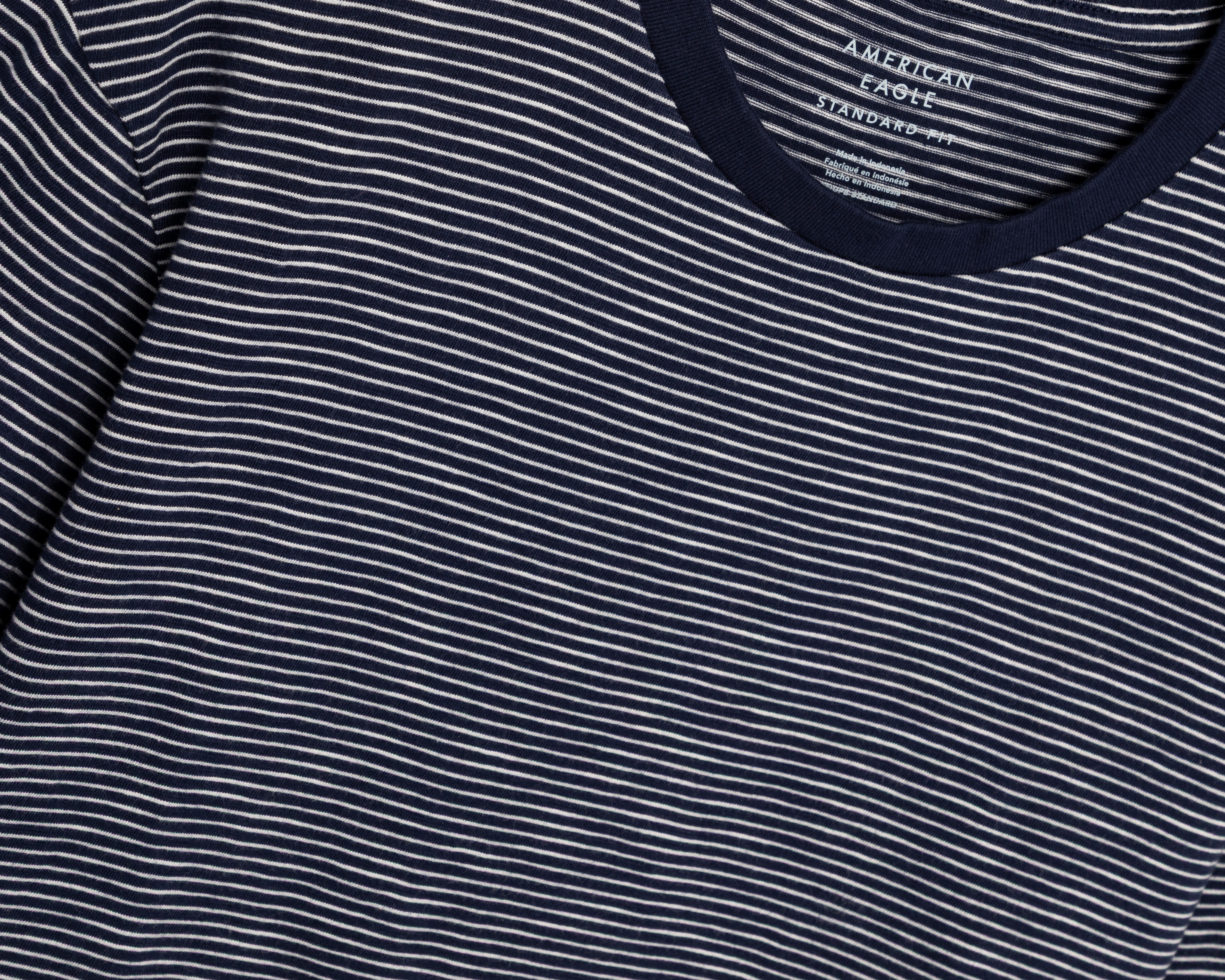 Foto 4 pulgar | Foto 3 | Playera de Cuello Redondo Azul American Eagle para Hombre