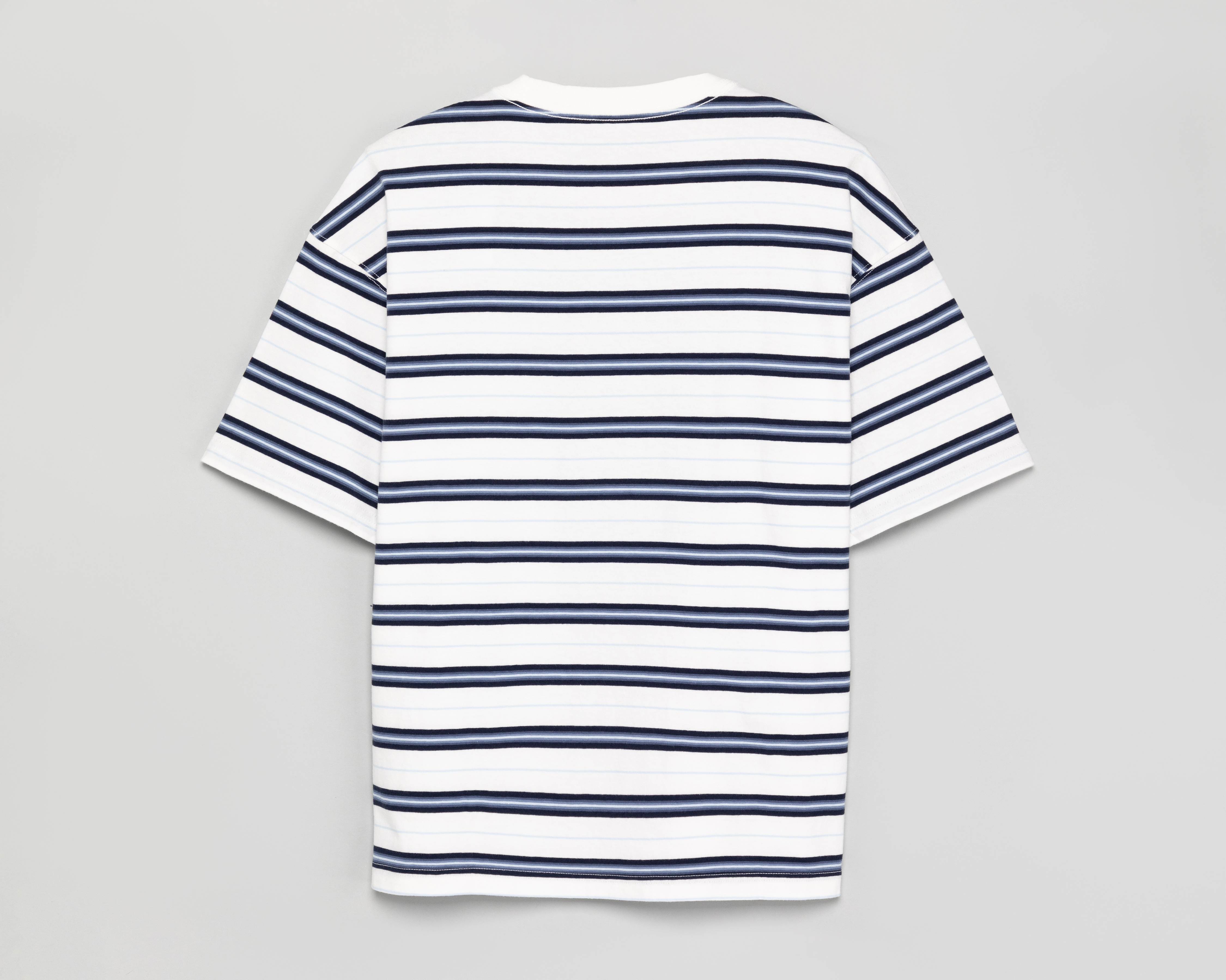 Foto 3 pulgar | Foto 2 | Playera con Cuello Redondo Multicolor American Eagle para Hombre