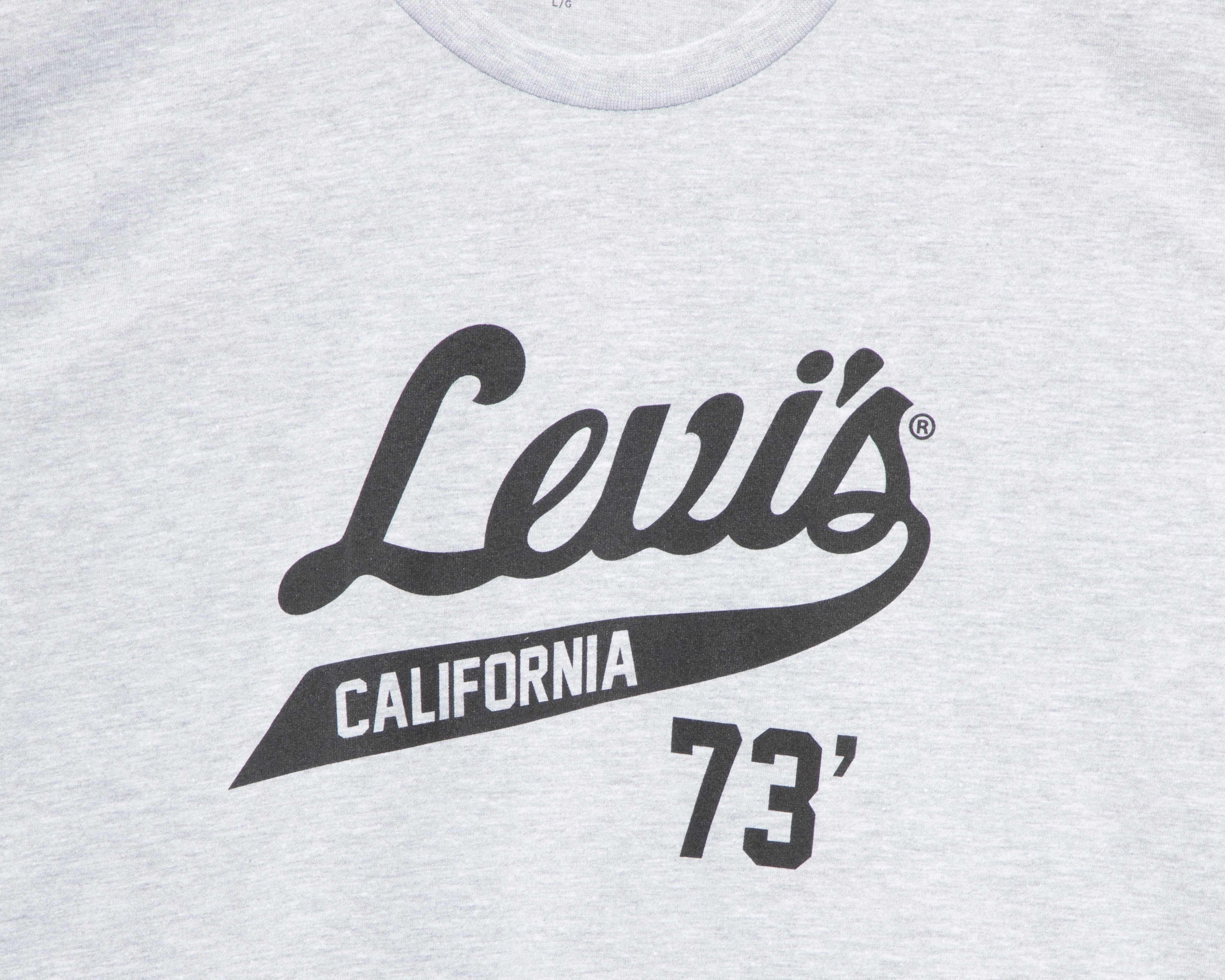 Foto 4 pulgar | Foto 3 | Playera de Cuello Redondo Gris Levi's para Hombre