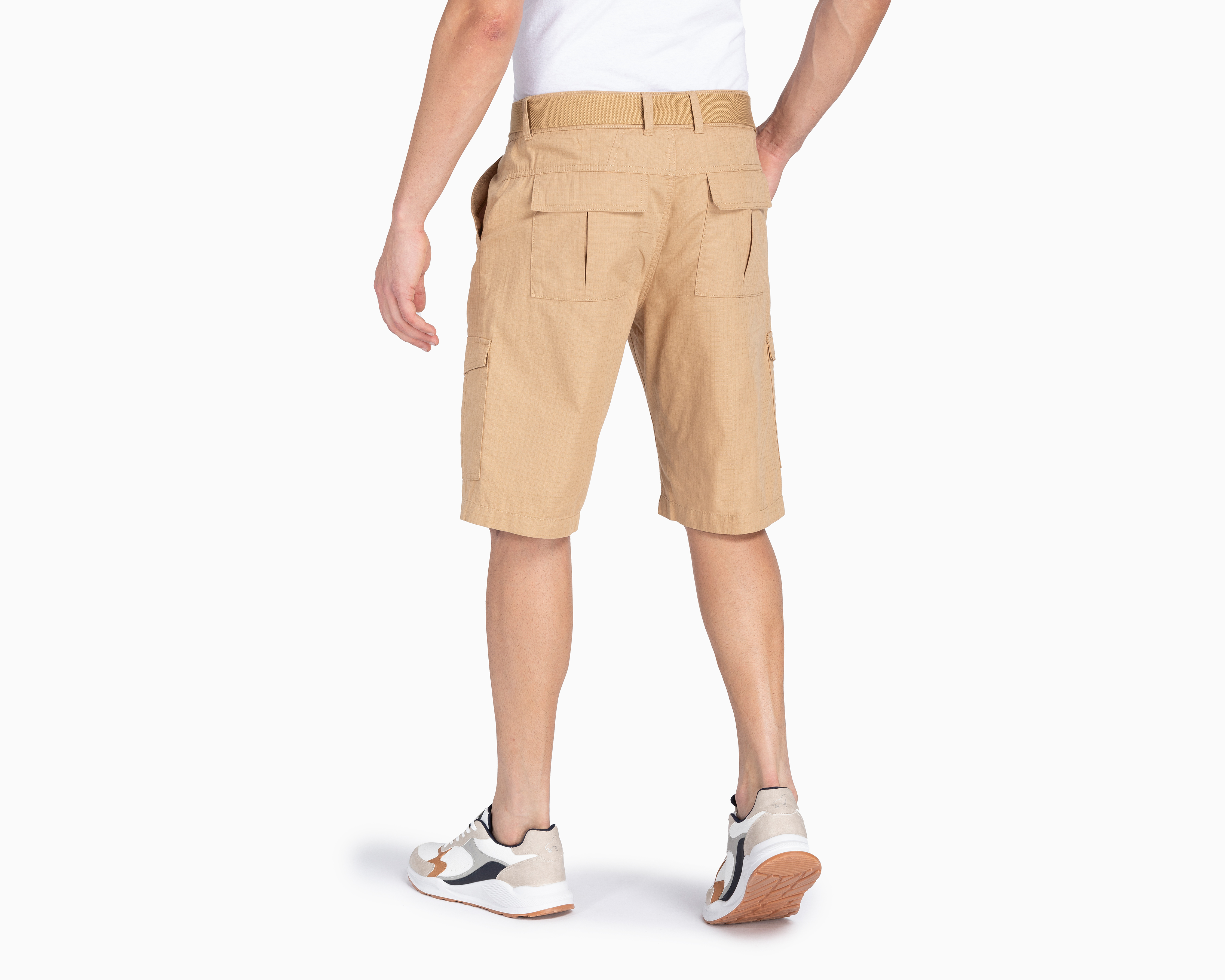 Foto 3 pulgar | Foto 2 | Bermuda Jeep