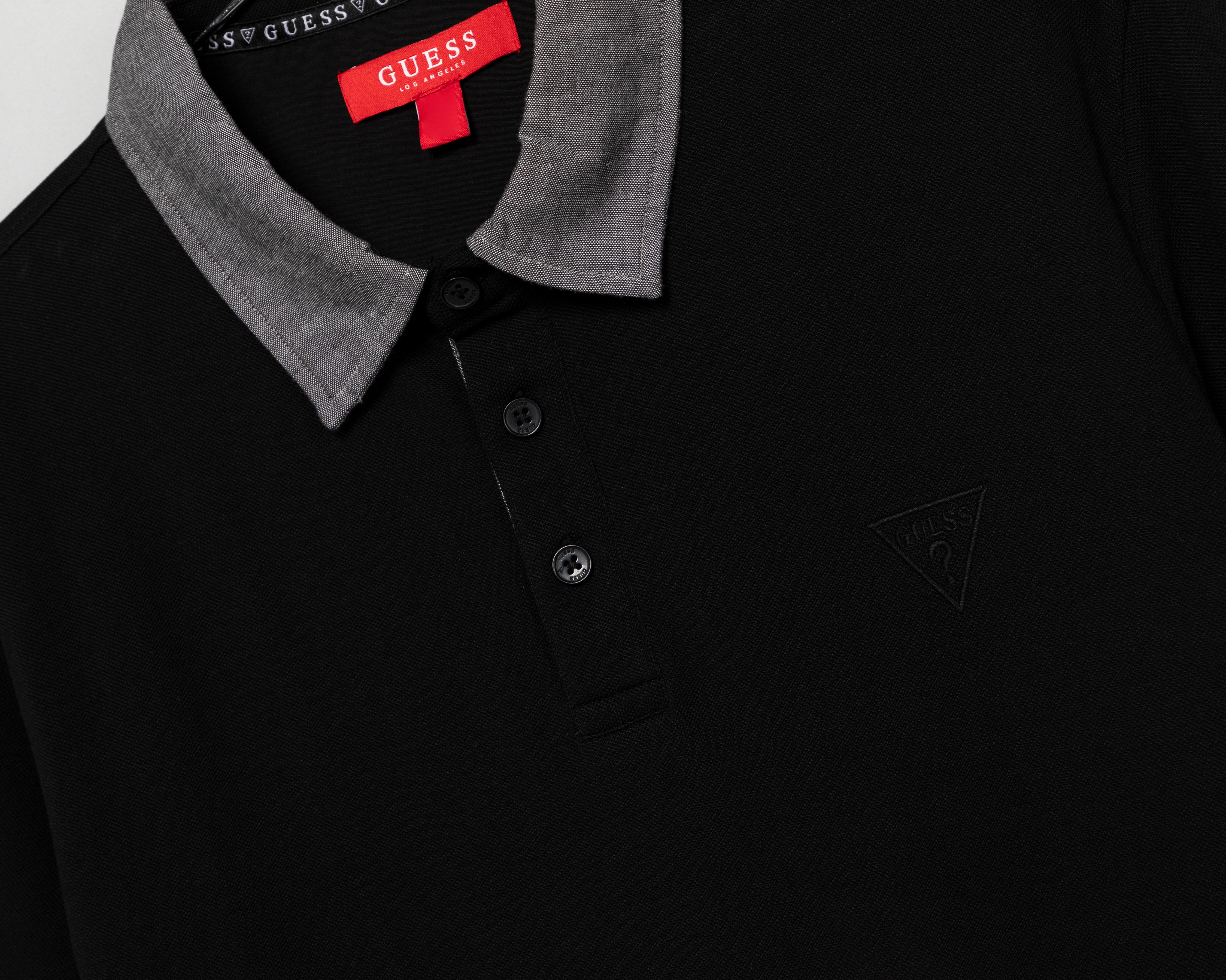 Foto 4 pulgar | Foto 3 | Playera Polo Guess Negra para Hombre