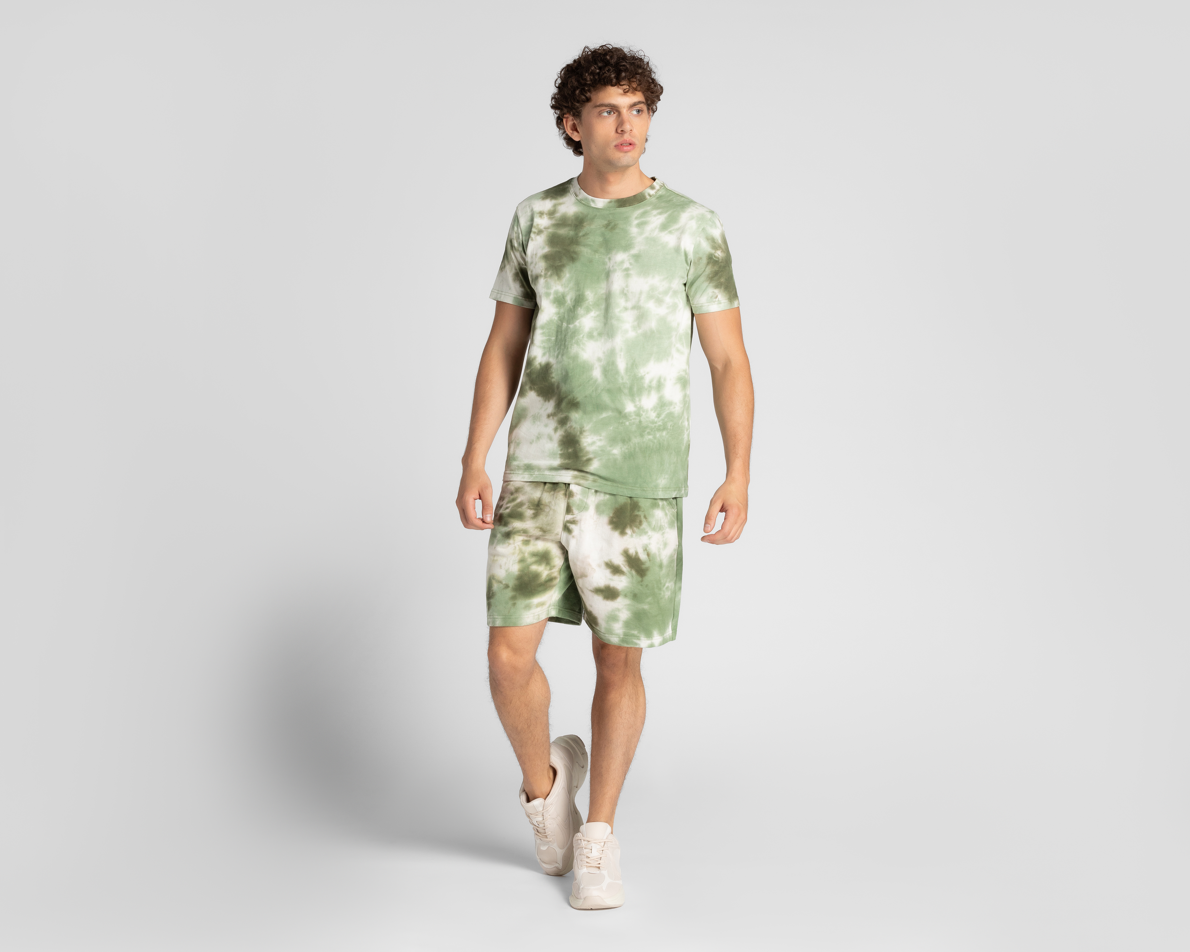Playera y Short Neo*City para Hombre