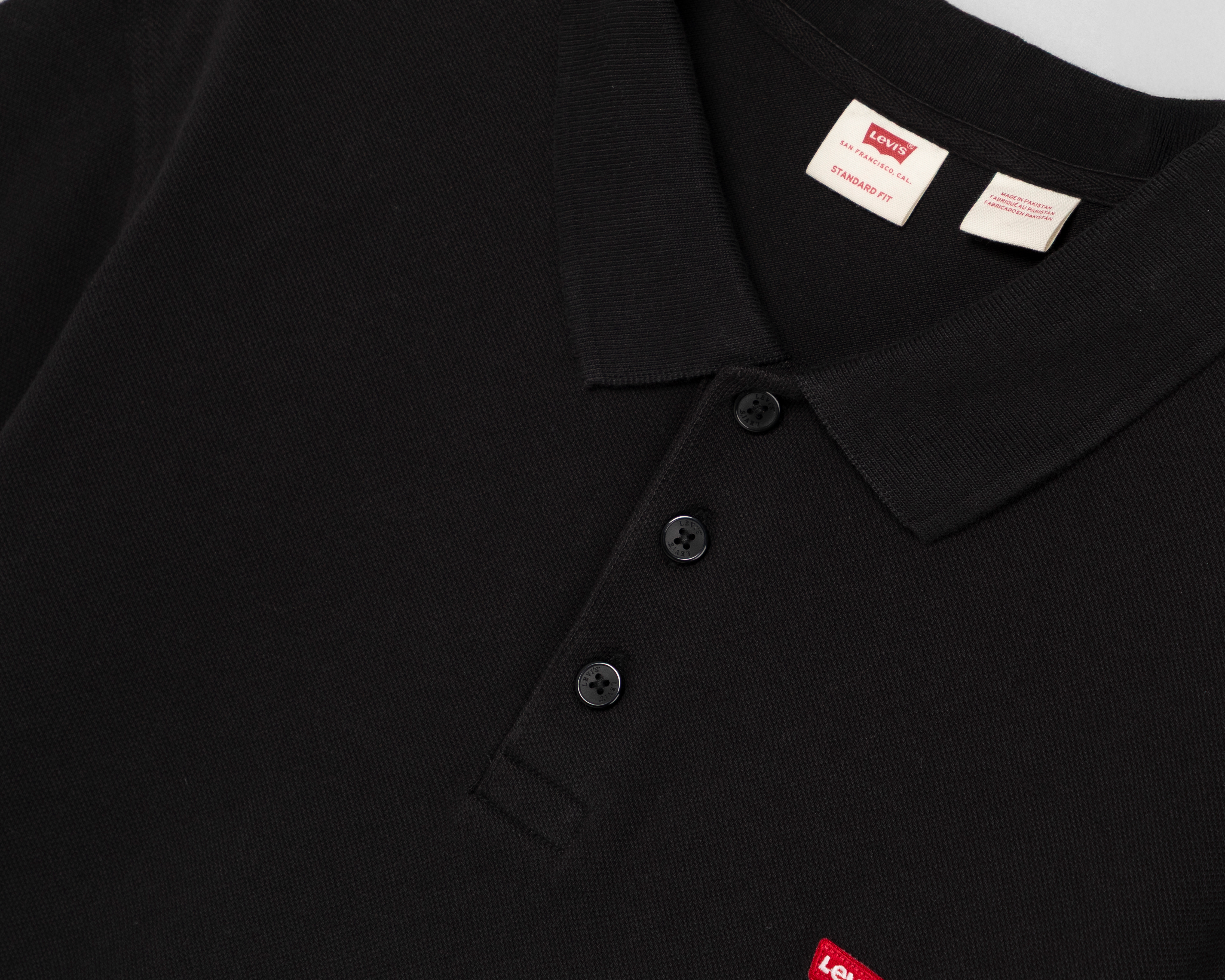 Foto 4 pulgar | Foto 3 | Playera Polo Levi's Negra para Hombre