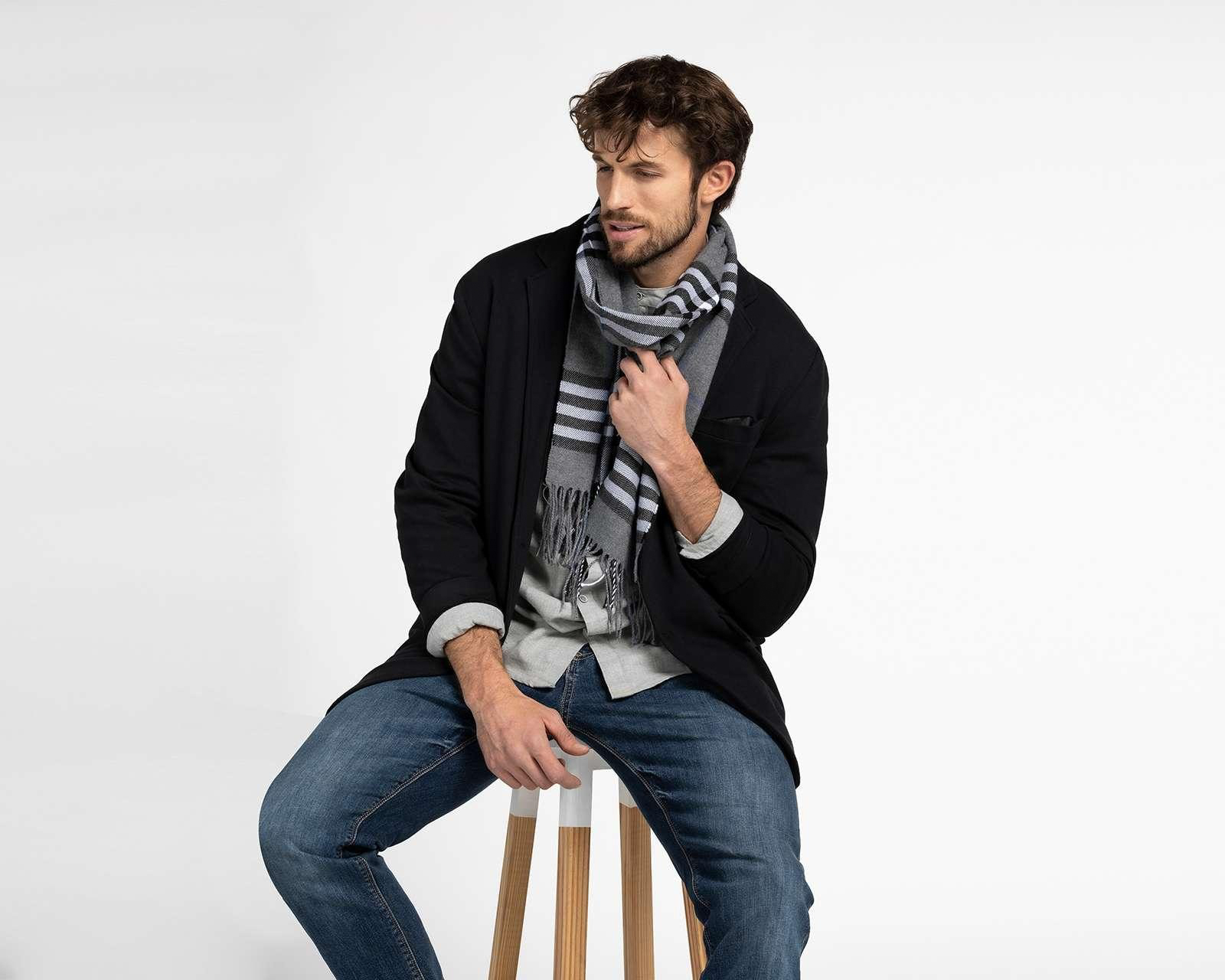Bufanda Gris marca Refill para Hombre