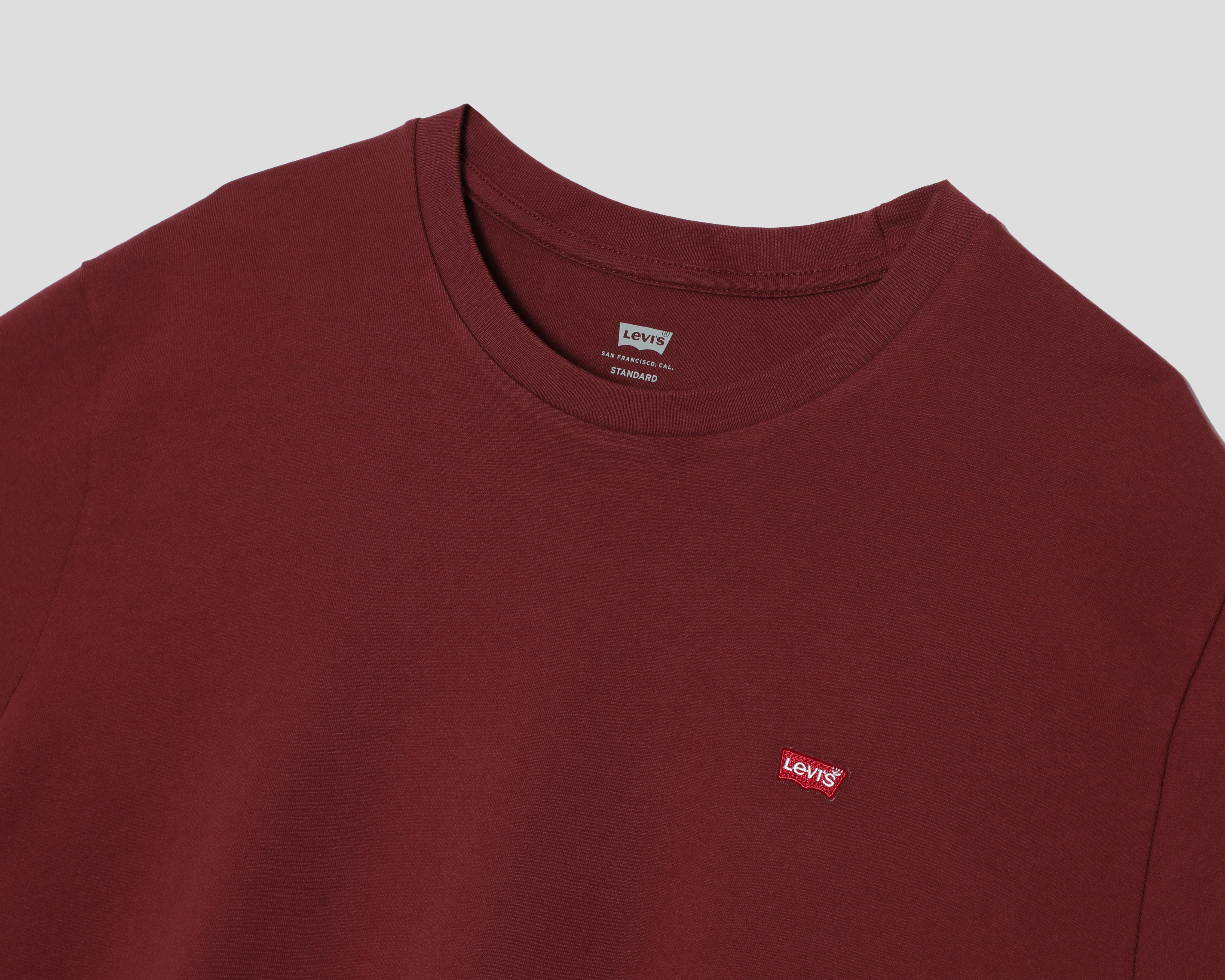 Foto 3 | Foto 3 | Playera de Cuello Redondo Vino Levi's para Hombre