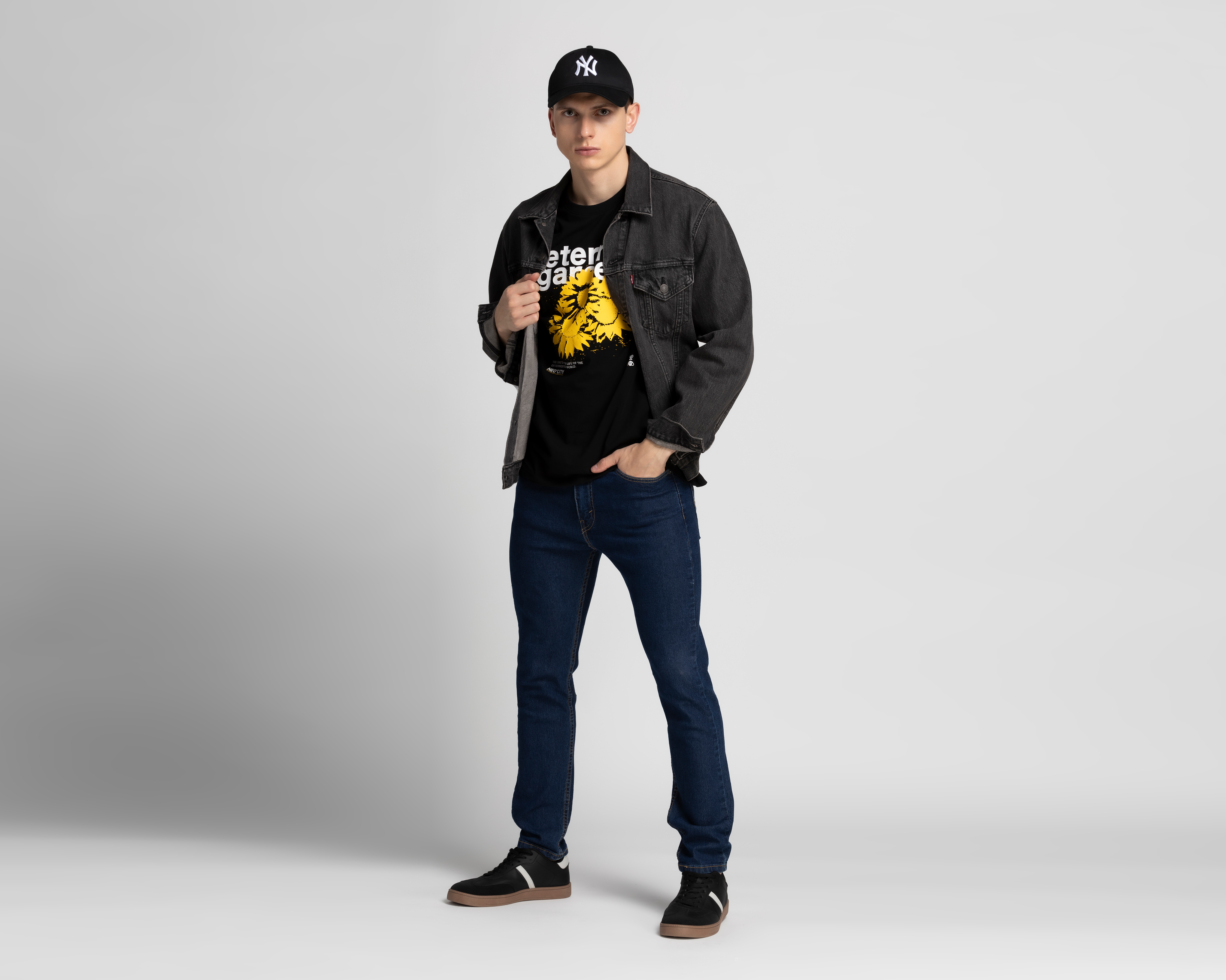 Foto 2 | Foto 2 | Playera Neo*City Cuello Redondo