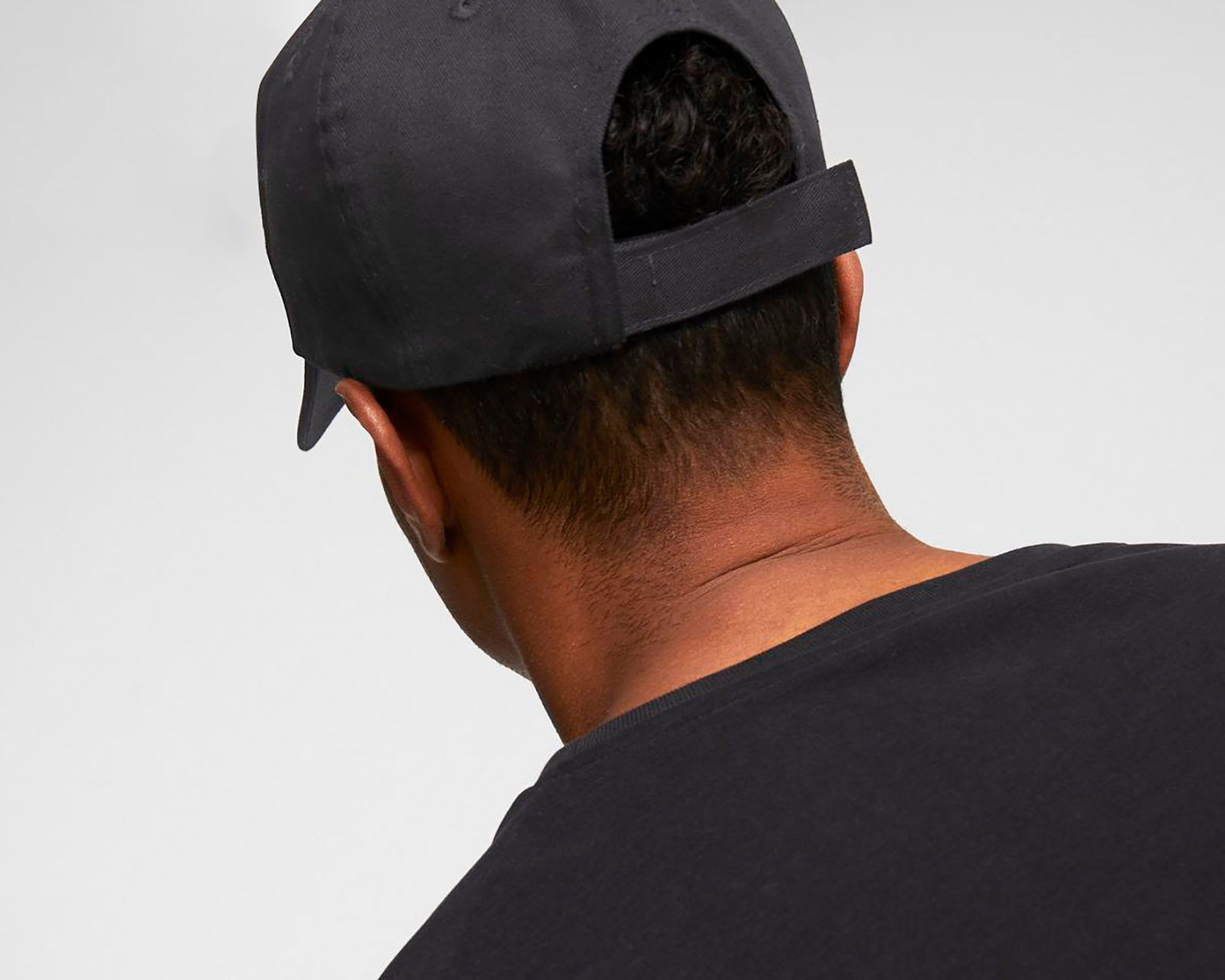 Foto 4 pulgar | Foto 3 | Gorra Curva Puma Essentials para Hombre