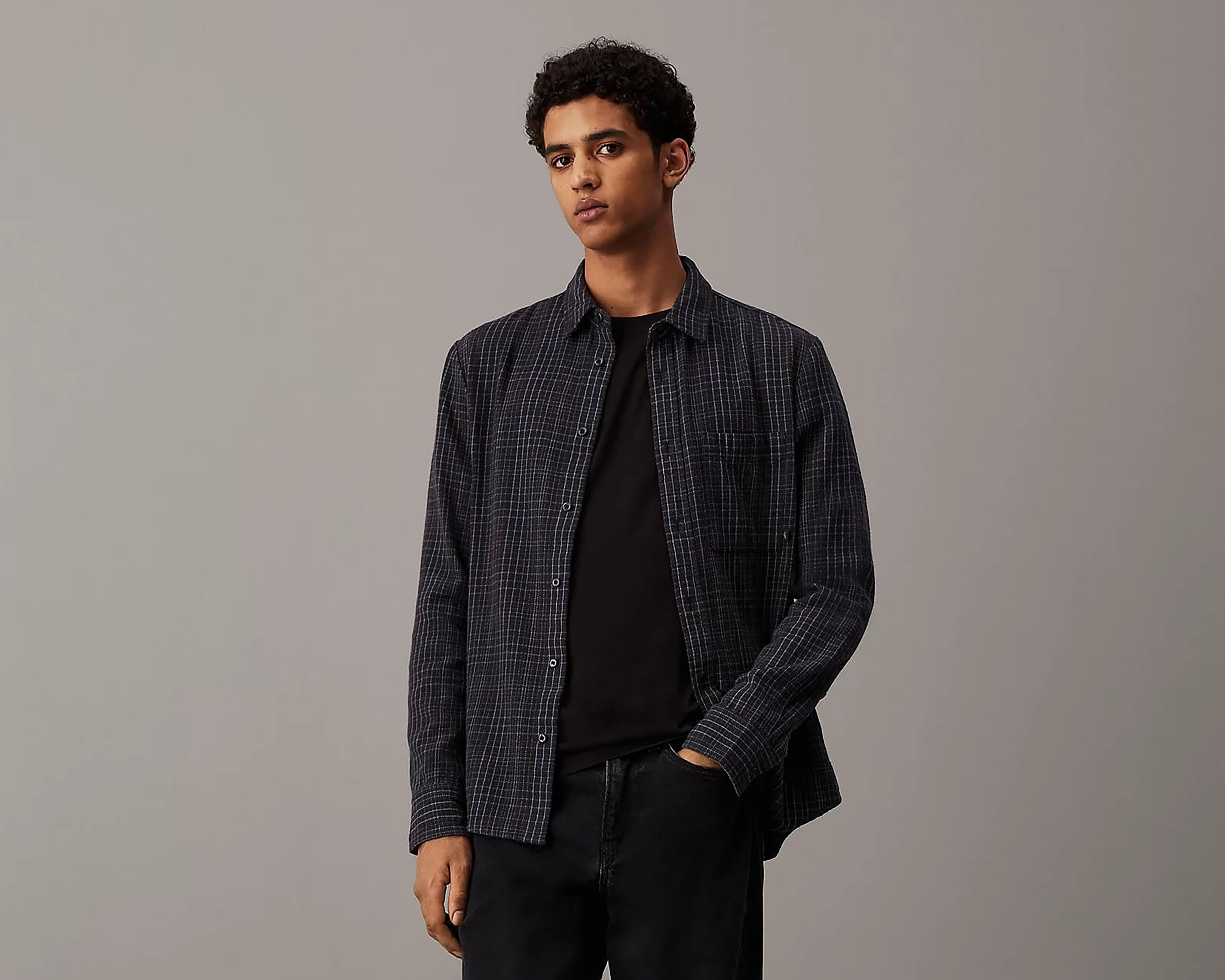 Foto 1 | Foto 1 | Camisa Casual de Algodón Calvin Klein Classic Fit a Cuadros para Hombre