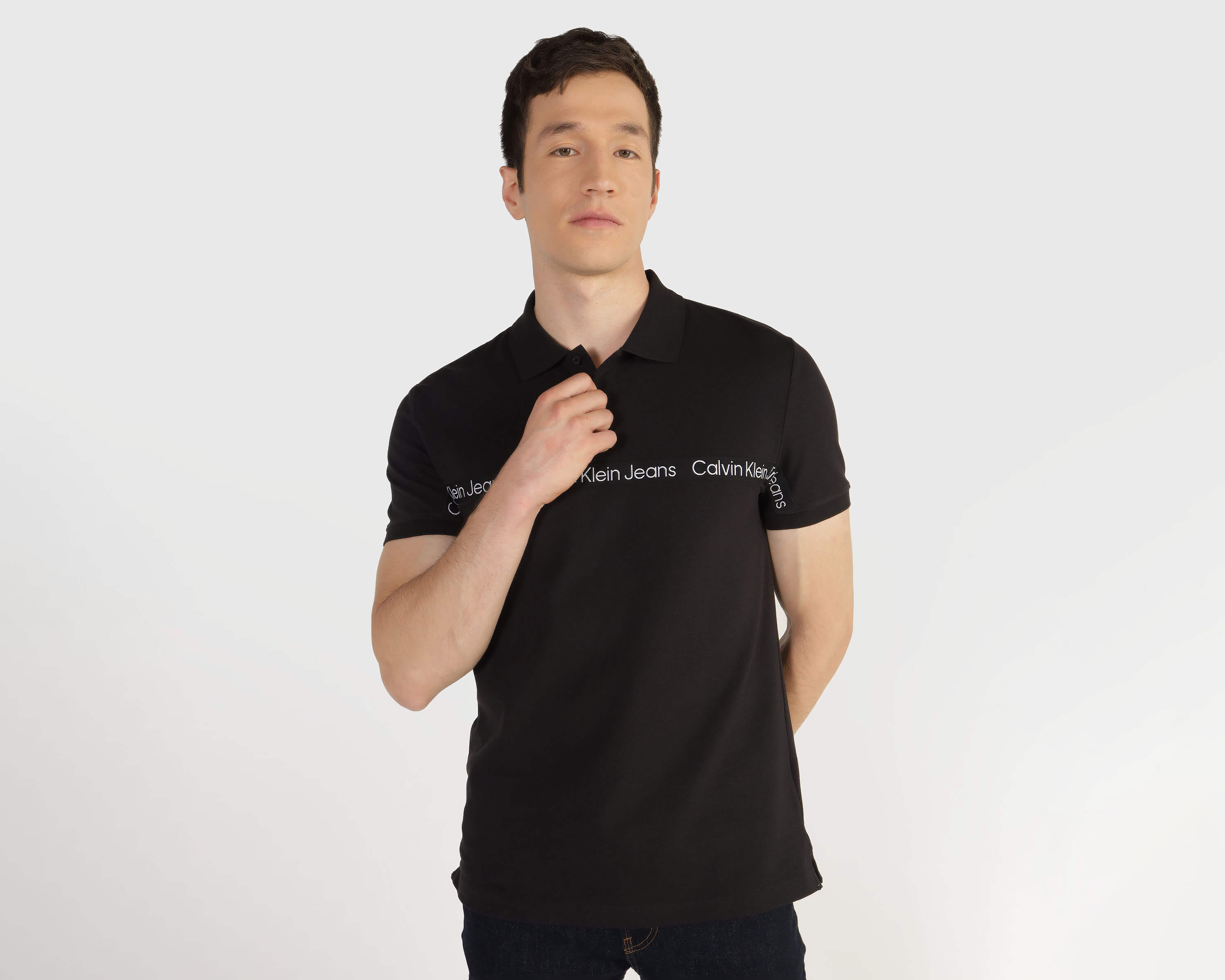 Foto 1 | Foto 1 | Playera Polo Calvin Klein Negra para Hombre