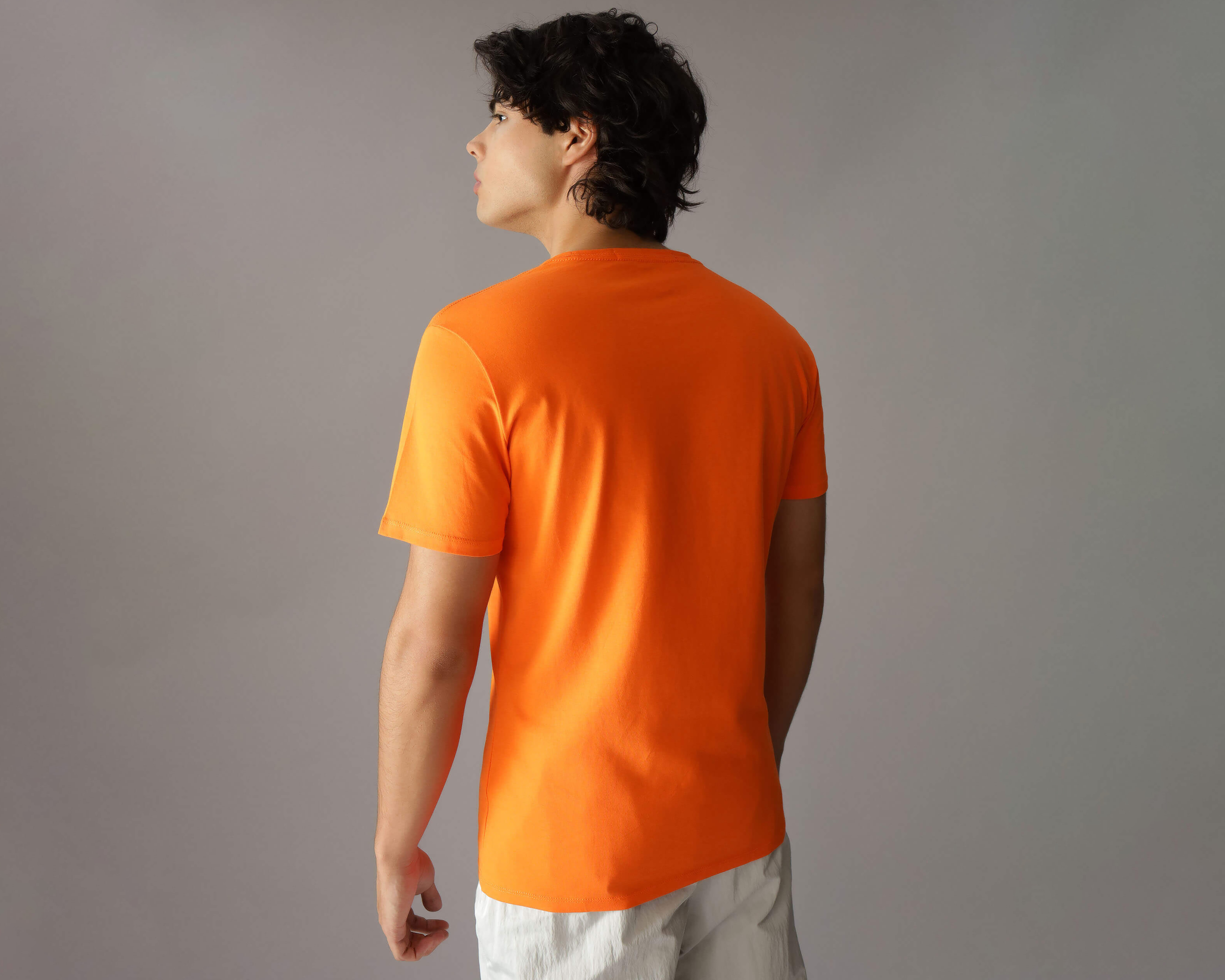 Foto 3 | Foto 3 | Playera de Cuello Redondo Anaranjada Calvin Klein para Hombre