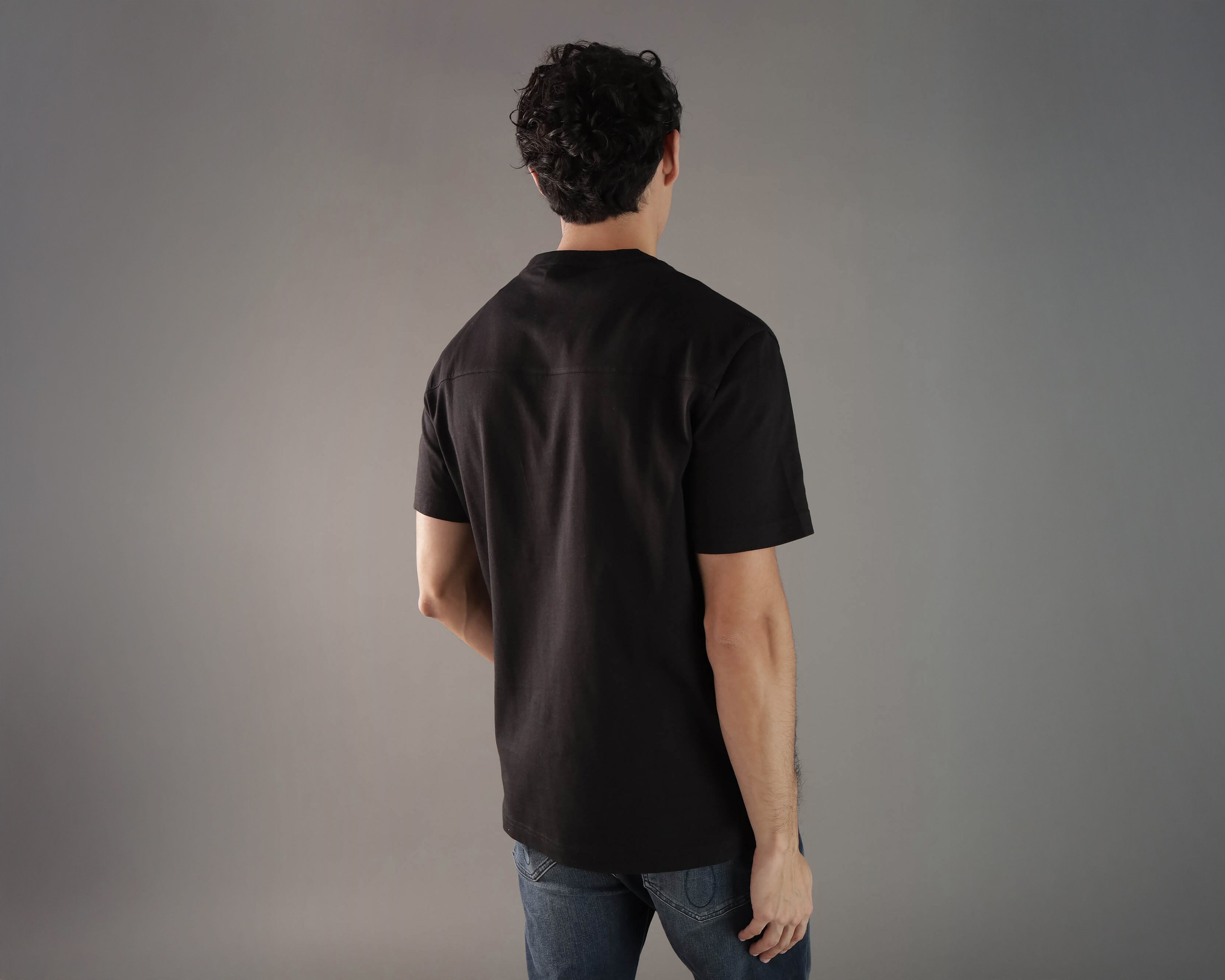 Foto 4 pulgar | Foto 3 | Playera Cuello Redondo Negra Calvin Klein para Hombre