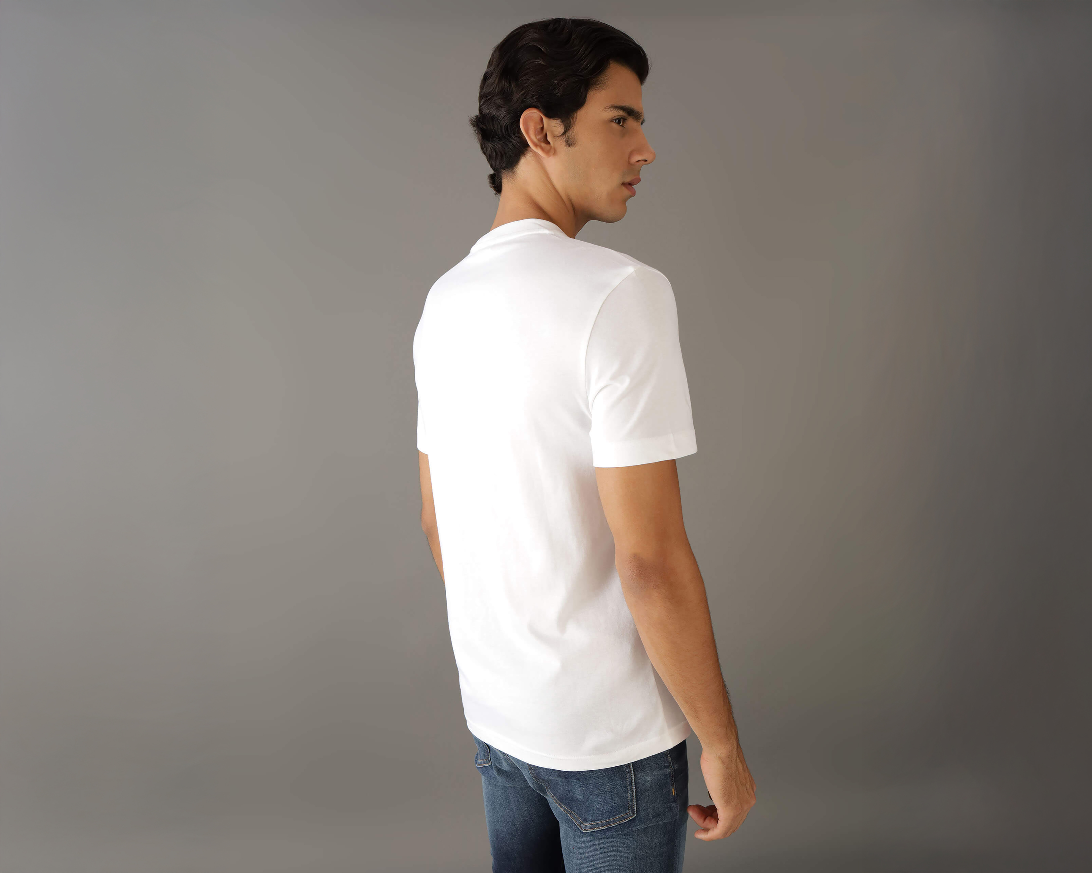 Foto 3 | Foto 3 | Playera de Cuello Redondo Blanca Calvin Klein para Hombre