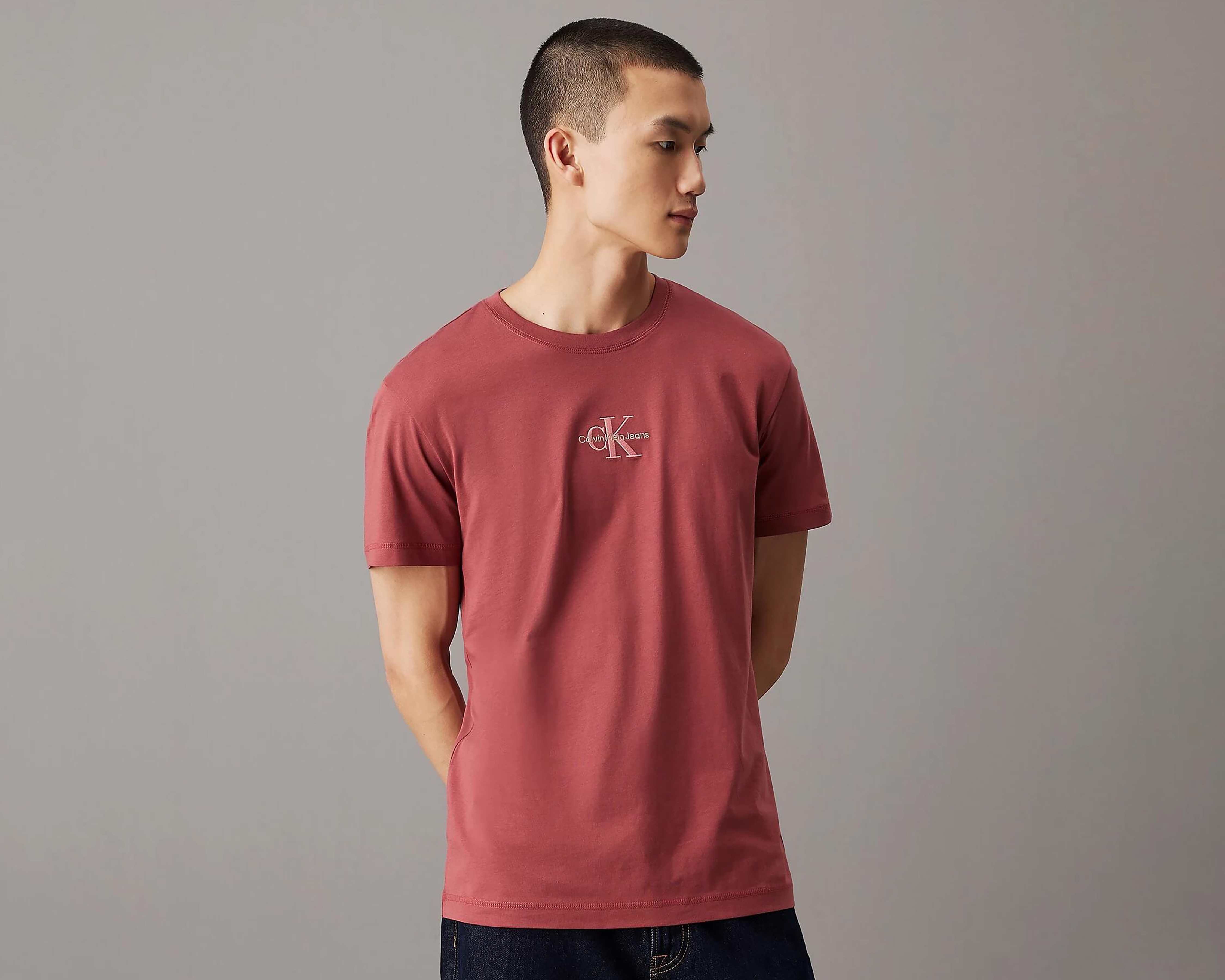 Foto 1 | Foto 1 | Playera de Cuello Redondo Roja Calvin Klein para Hombre