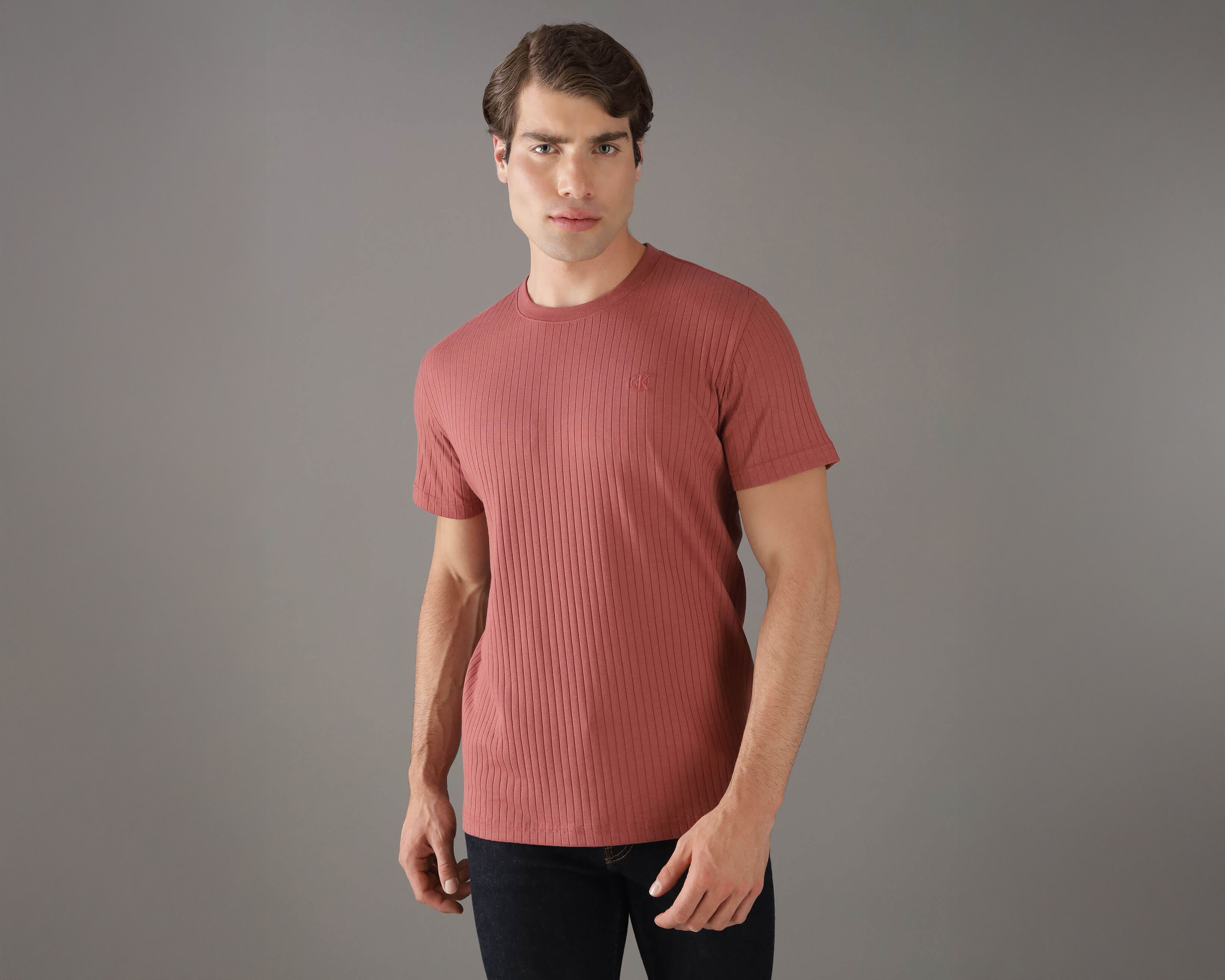 Playera de Cuello Redondo Roja Calvin Klein para Hombre