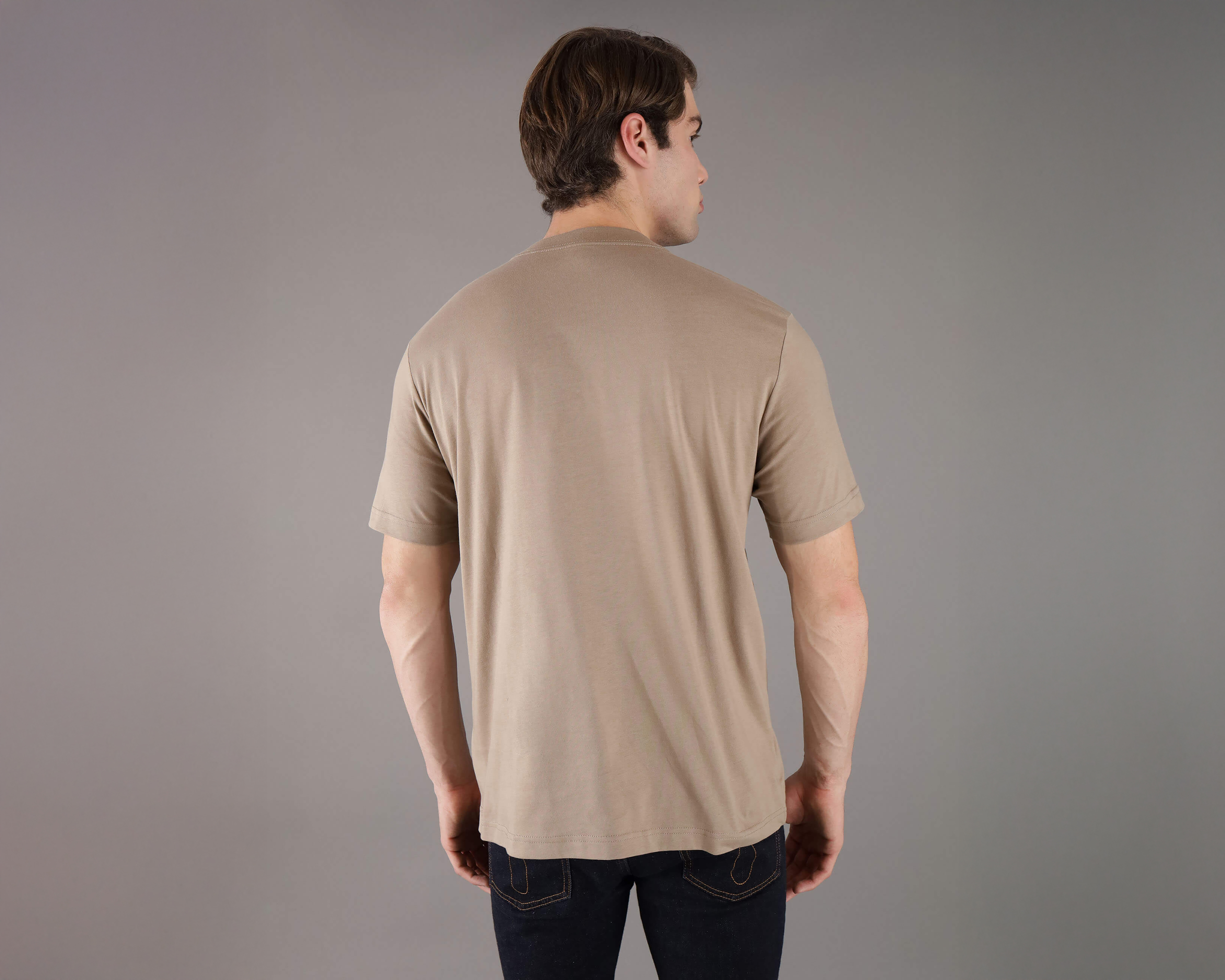 Foto 3 | Foto 3 | Playera de Cuello Redondo Café Calvin Klein para Hombre