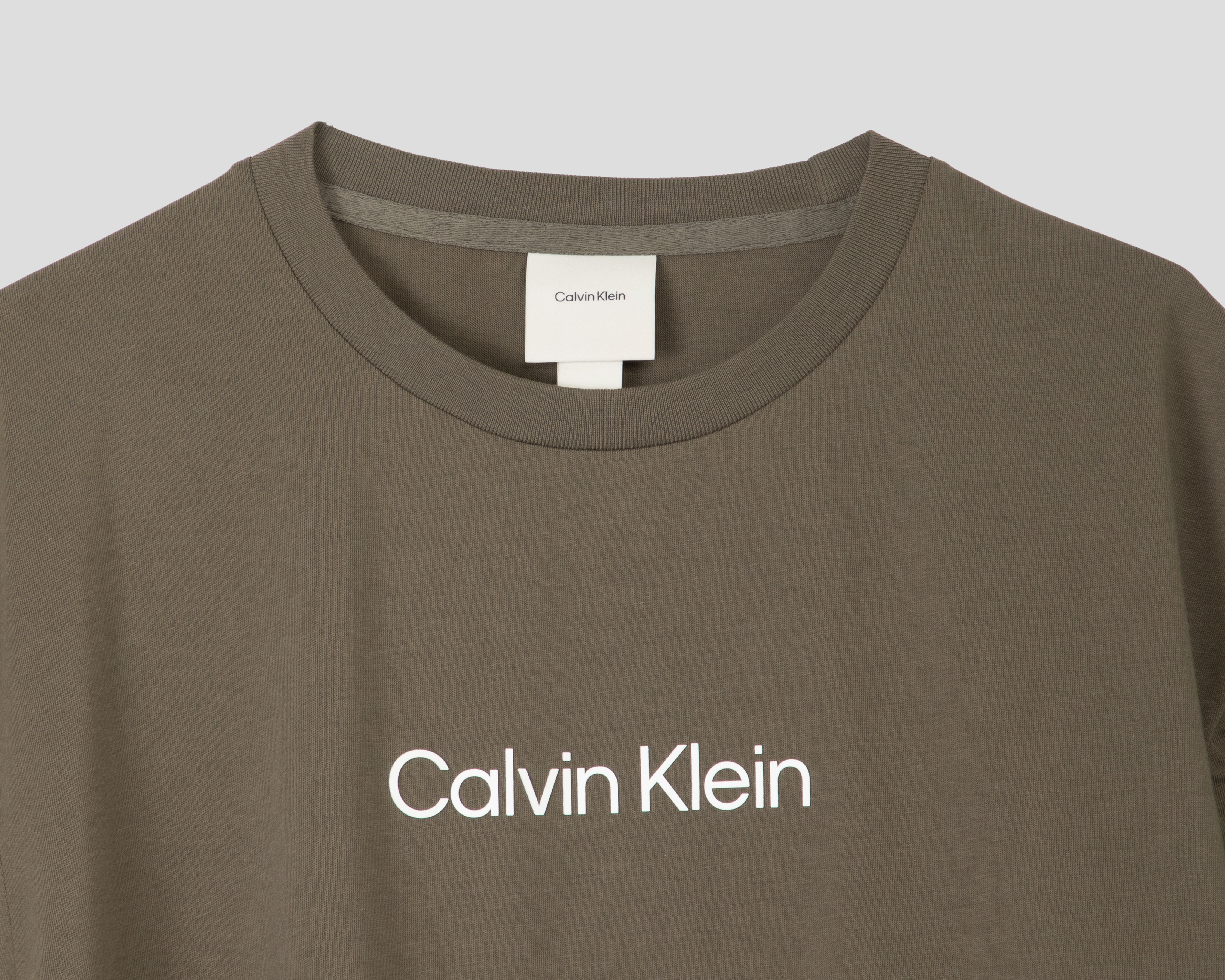 Foto 4 pulgar | Foto 3 | Playera de Cuello Redondo Verde Calvin Klein para Hombre