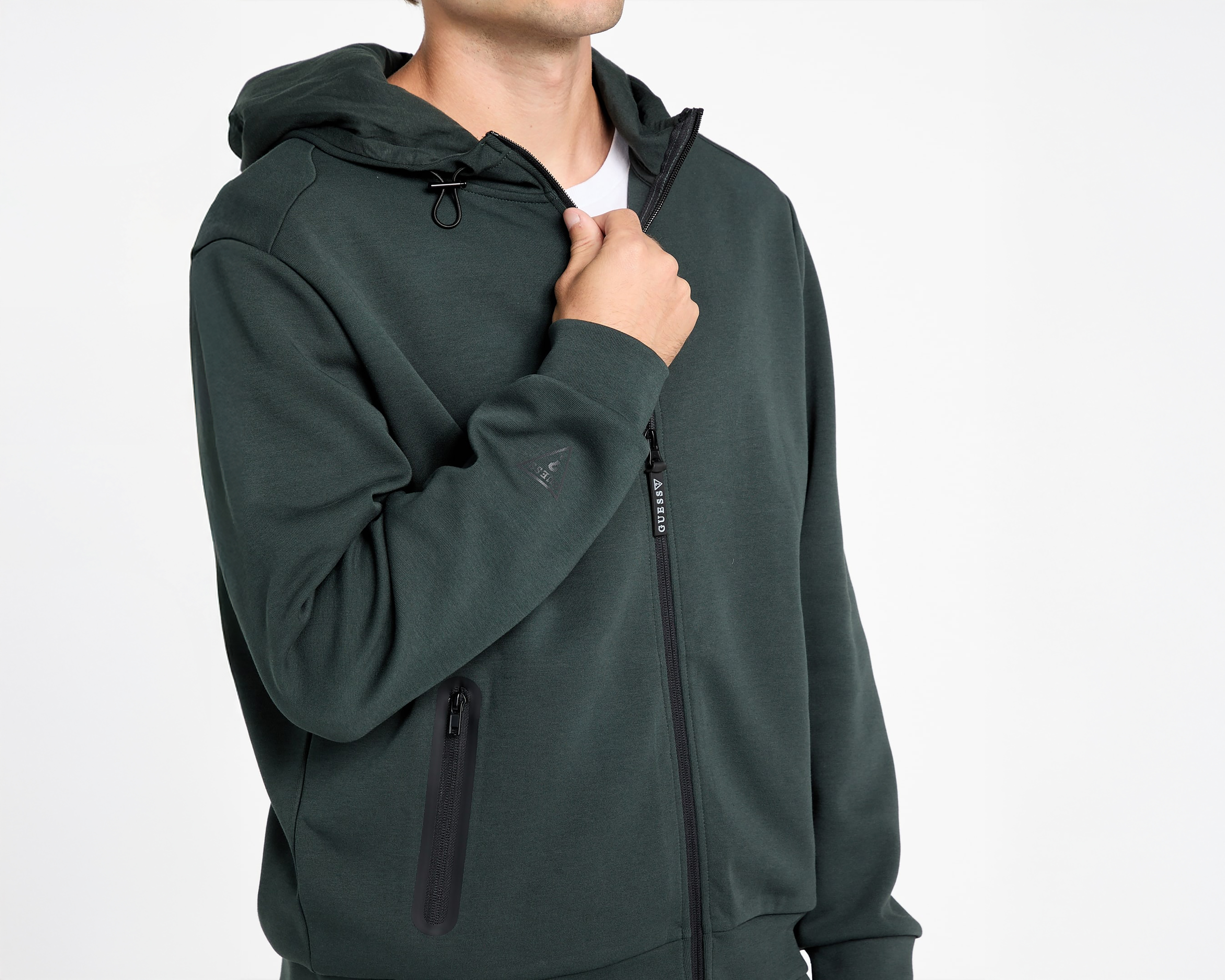 Foto 5 pulgar | Foto 4 | Sudadera con Capucha Guess para Hombre