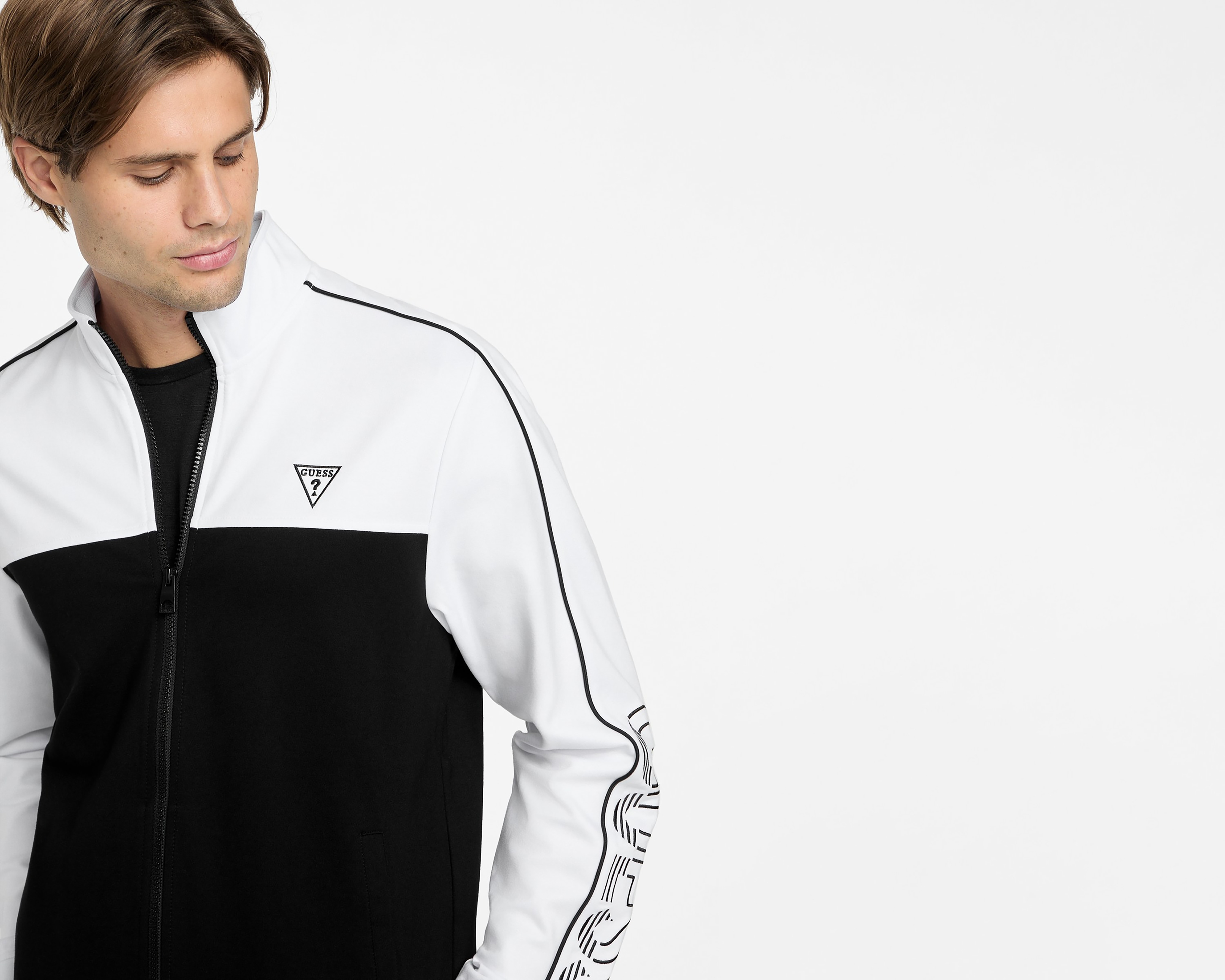 Foto 5 pulgar | Foto 4 | Sudadera Guess para Hombre