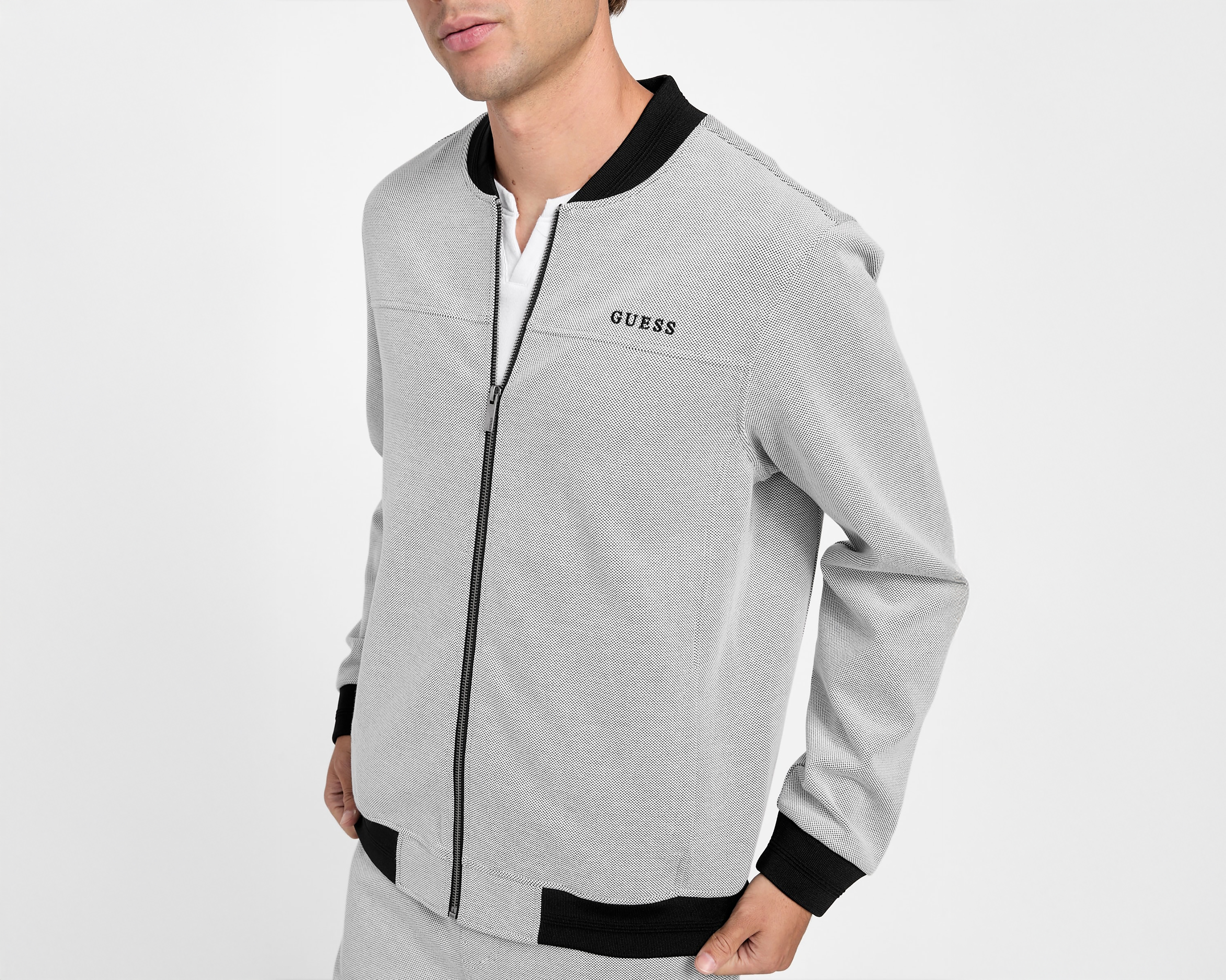 Foto 5 pulgar | Foto 4 | Sudadera Guess para Hombre