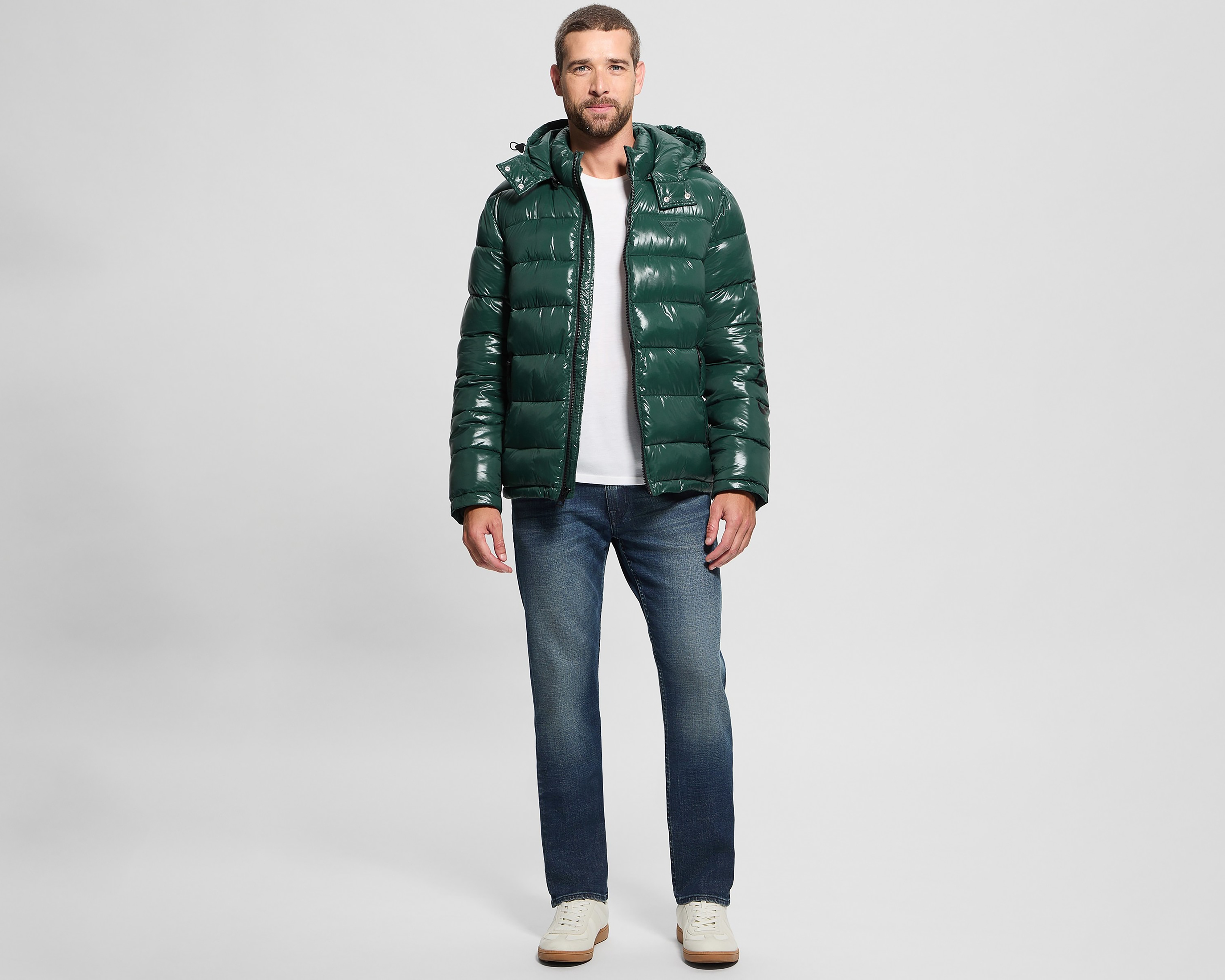 Foto 2 | Foto 2 | Chamarra Capitonada Guess para Hombre