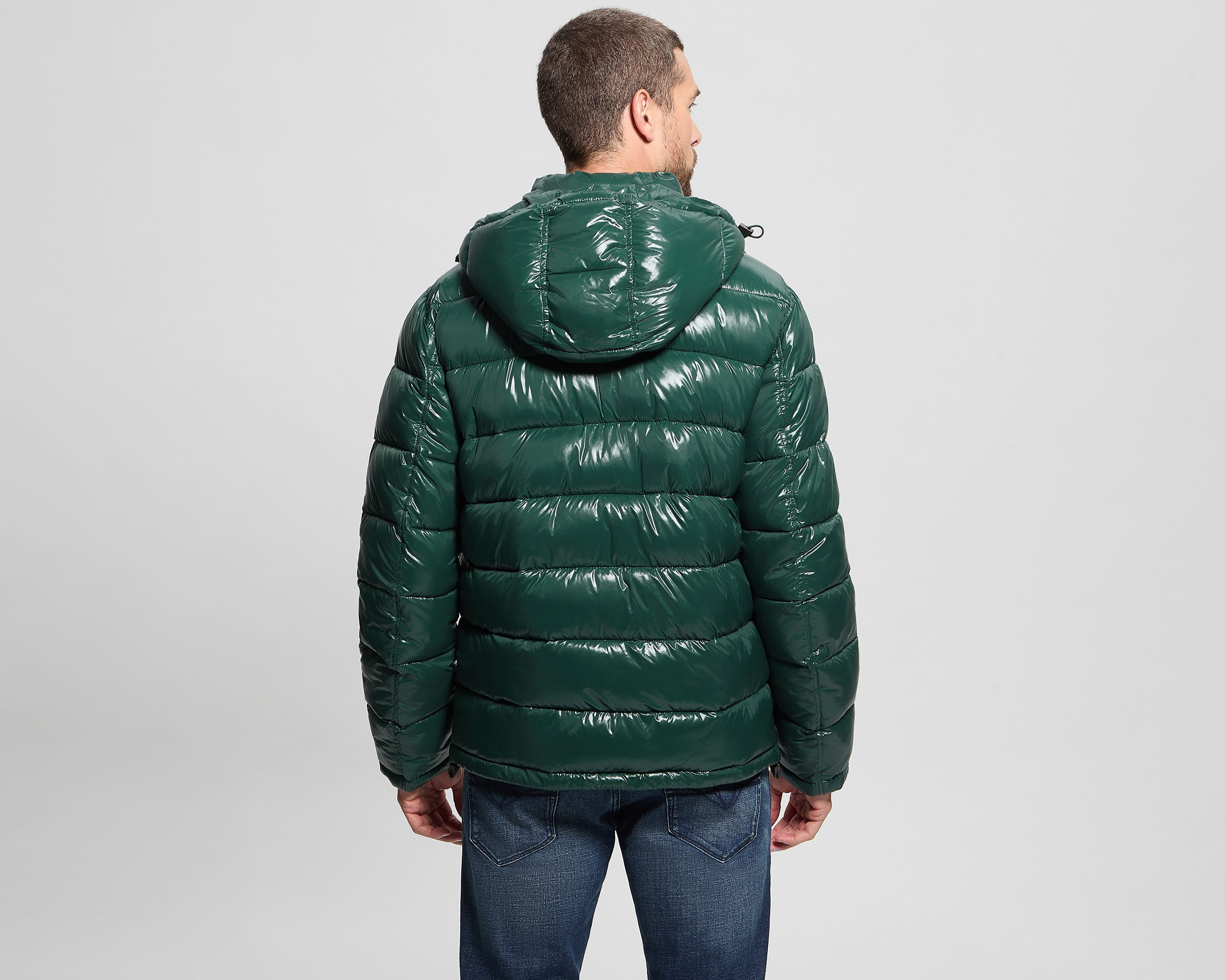 Foto 4 pulgar | Foto 3 | Chamarra Capitonada Guess para Hombre