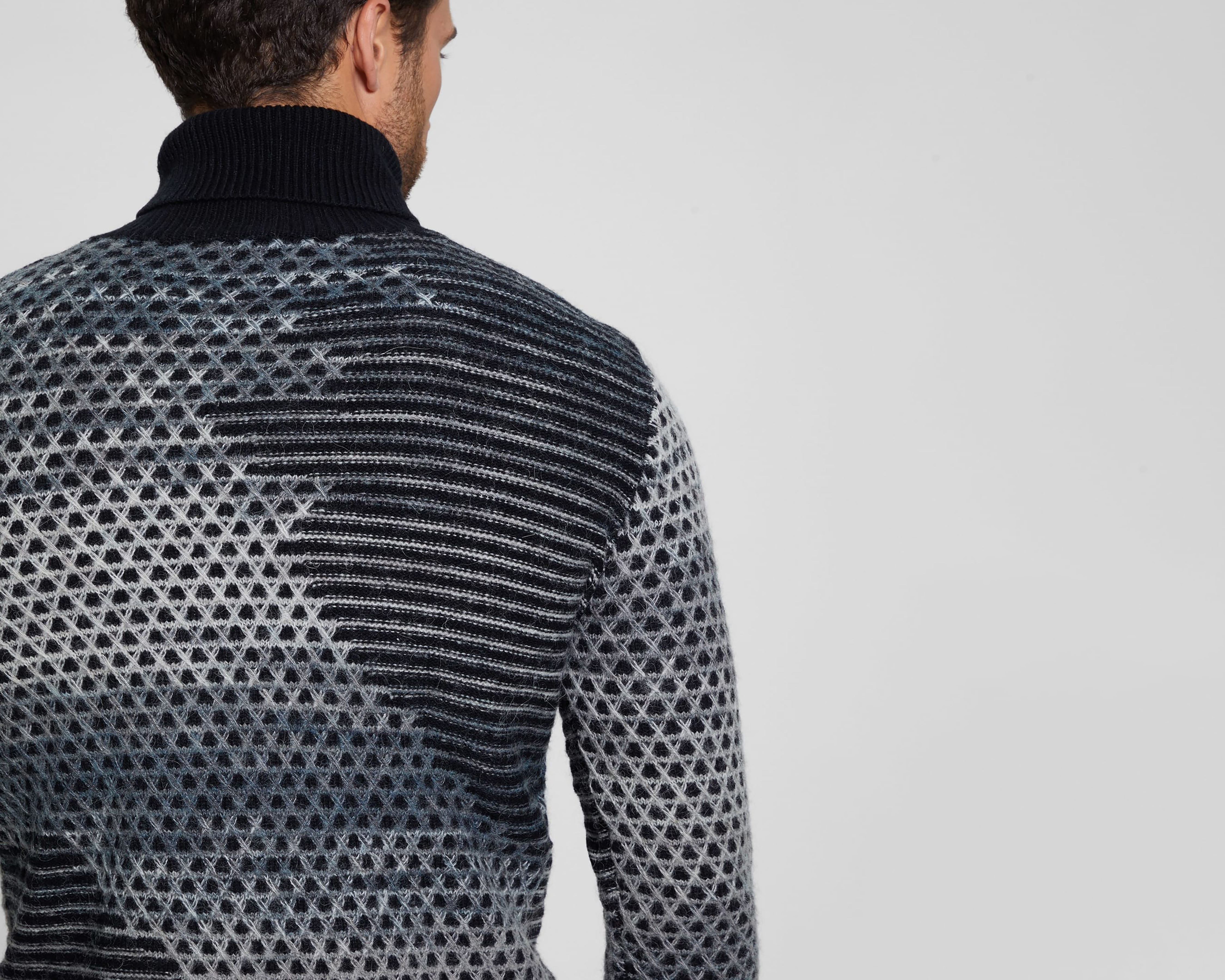 Foto 5 | Foto 5 | Suéter Cuello de Tortuga Guess para Hombre