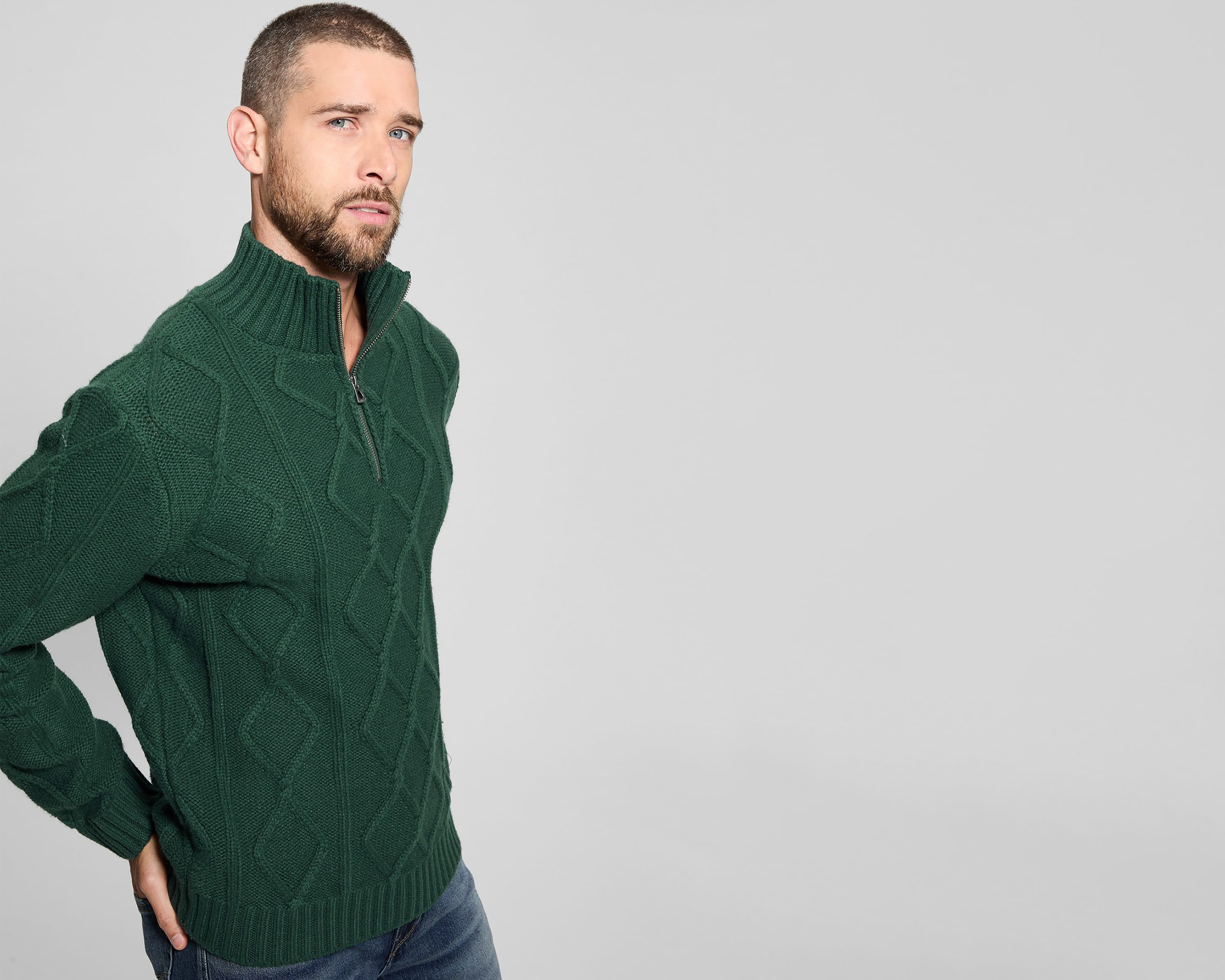 Foto 5 pulgar | Foto 4 | Suéter Cuello Alto Guess para Hombre