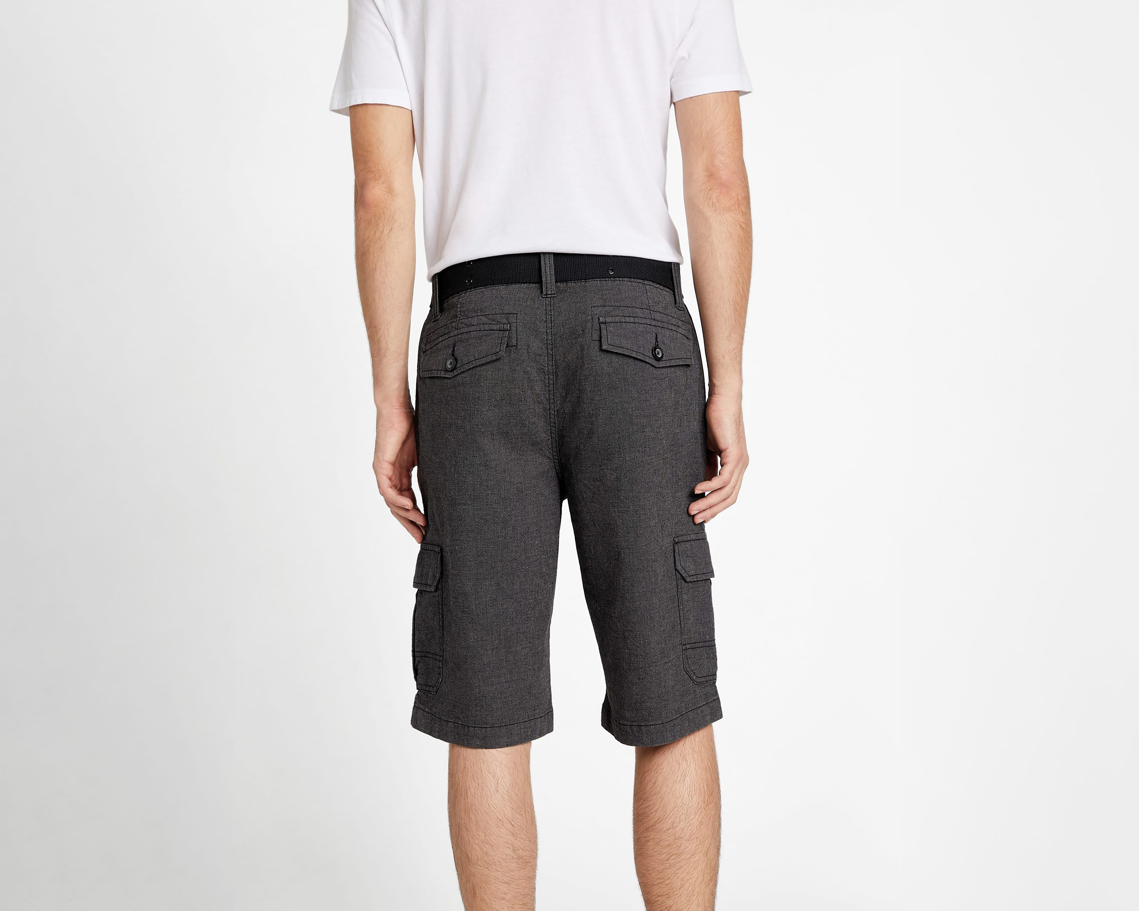 Foto 4 pulgar | Foto 3 | Bermuda Guess para Hombre