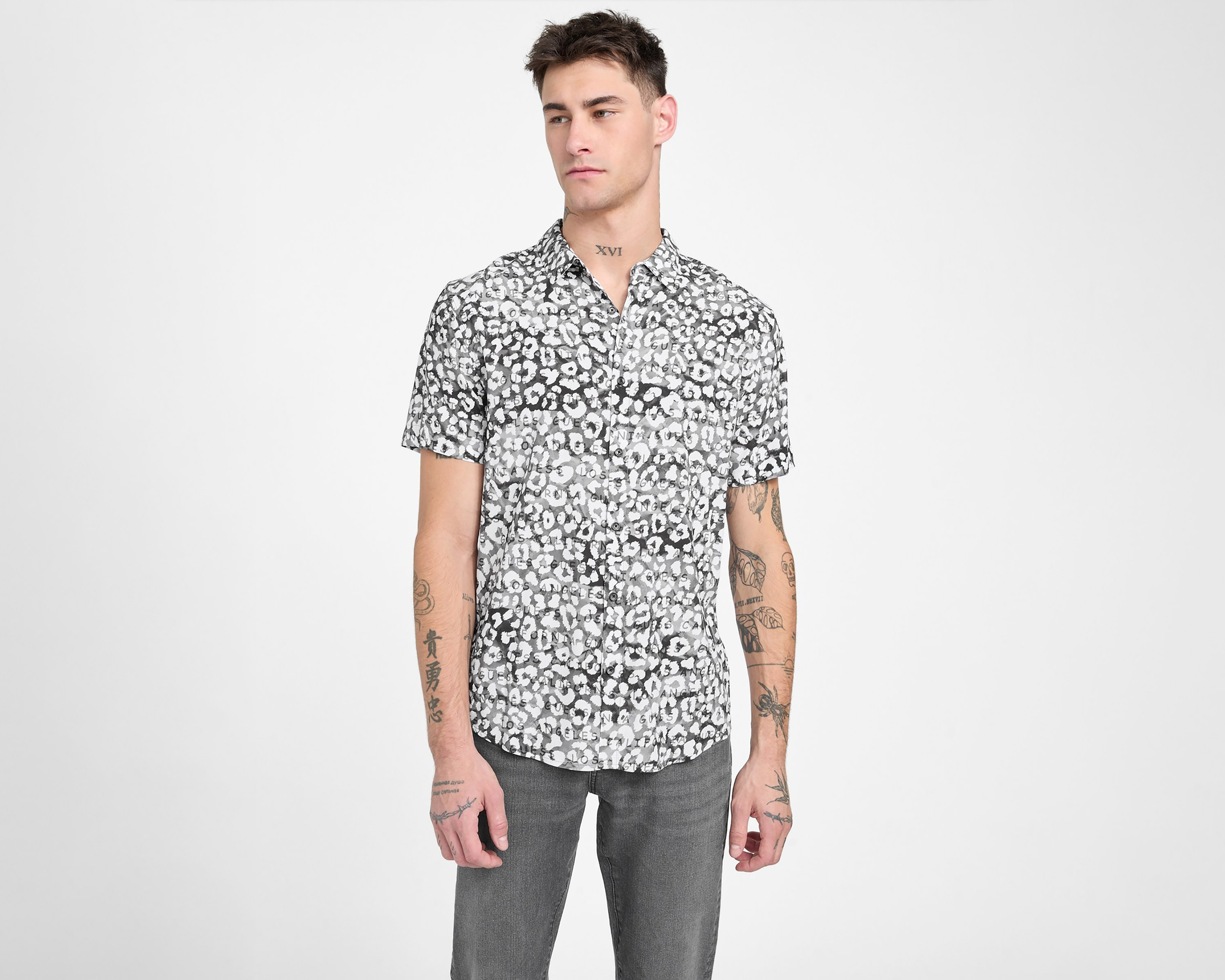 Foto 2 pulgar | Foto 1 | Camisa Casual Guess Regular Fit Estampado para Hombre