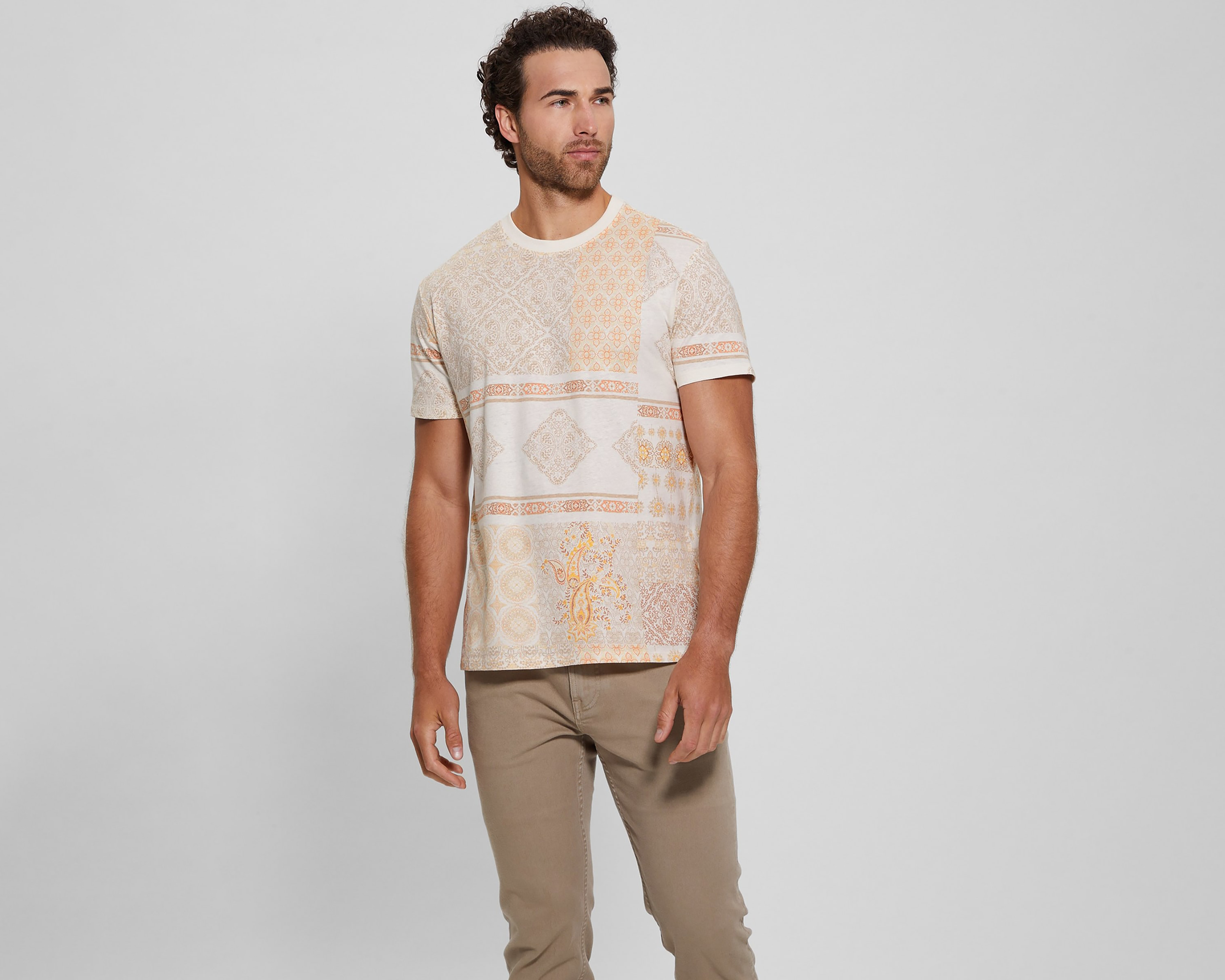 Foto 4 | Foto 4 | Playera de Cuello Redondo Blanca Guess para Hombre