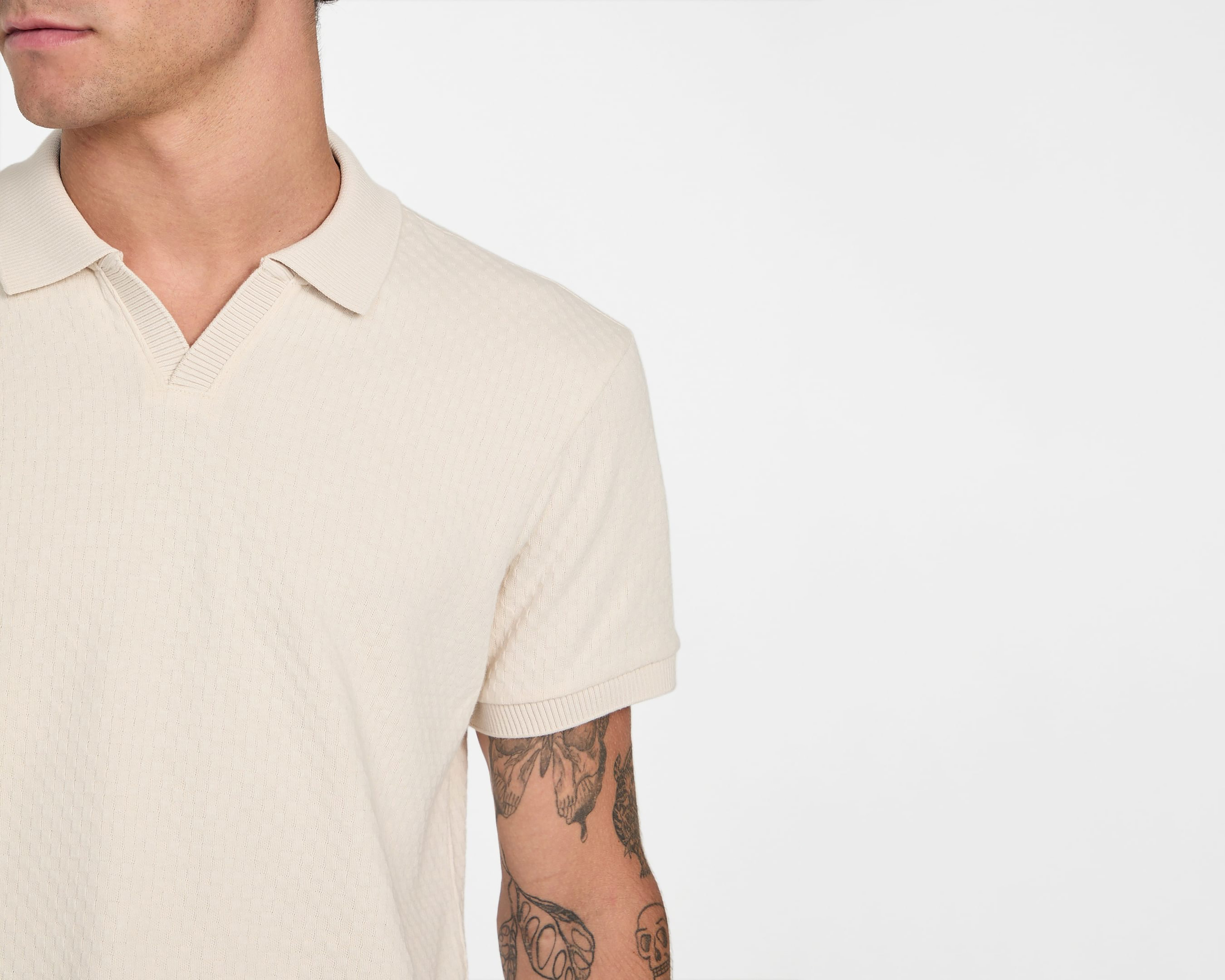 Foto 5 pulgar | Foto 4 | Playera Polo Guess Beige para Hombre