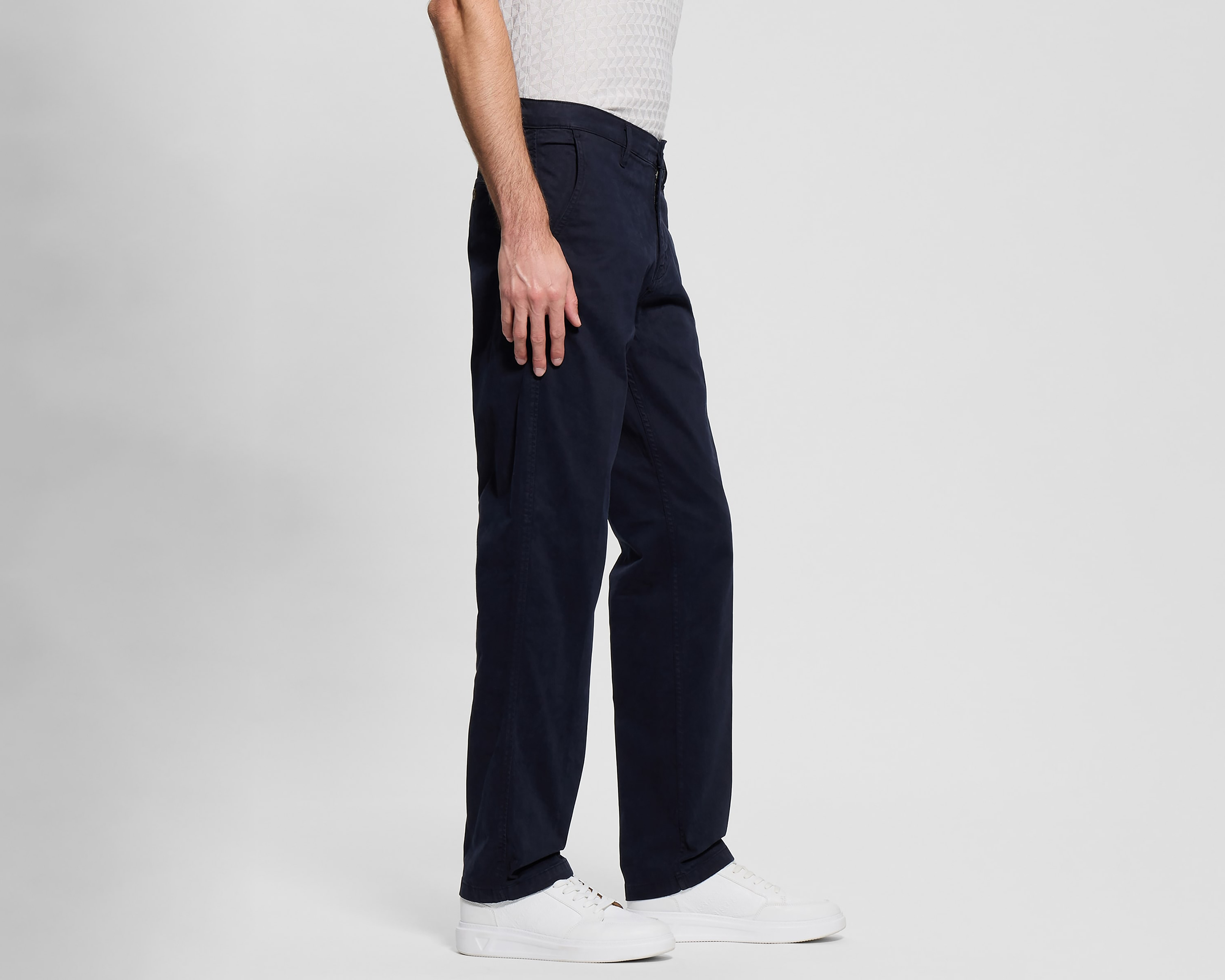 Foto 6 pulgar | Foto 5 | Pantalón Guess Azul para Hombre