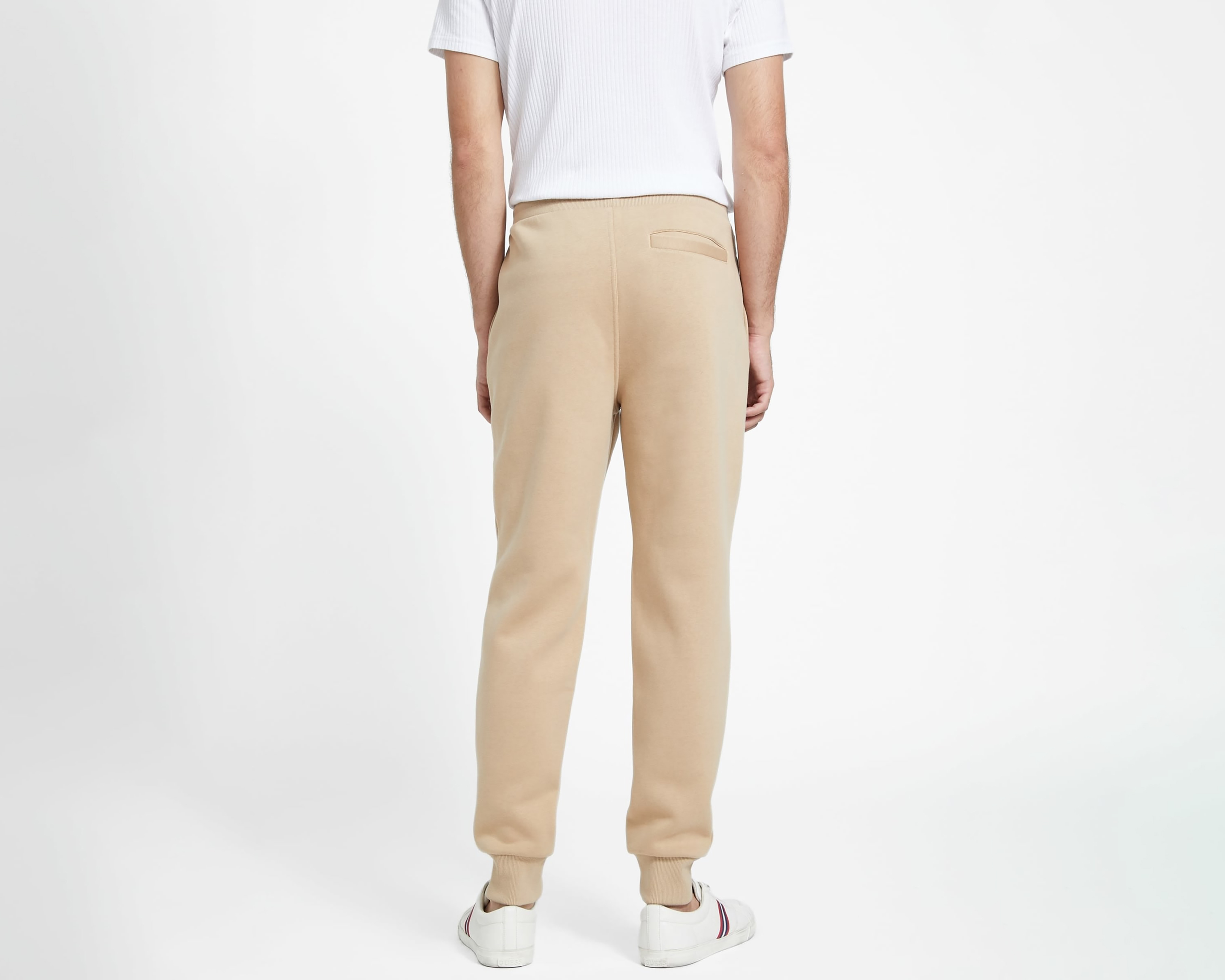 Foto 4 pulgar | Foto 3 | Jogger Guess Beige para Hombre