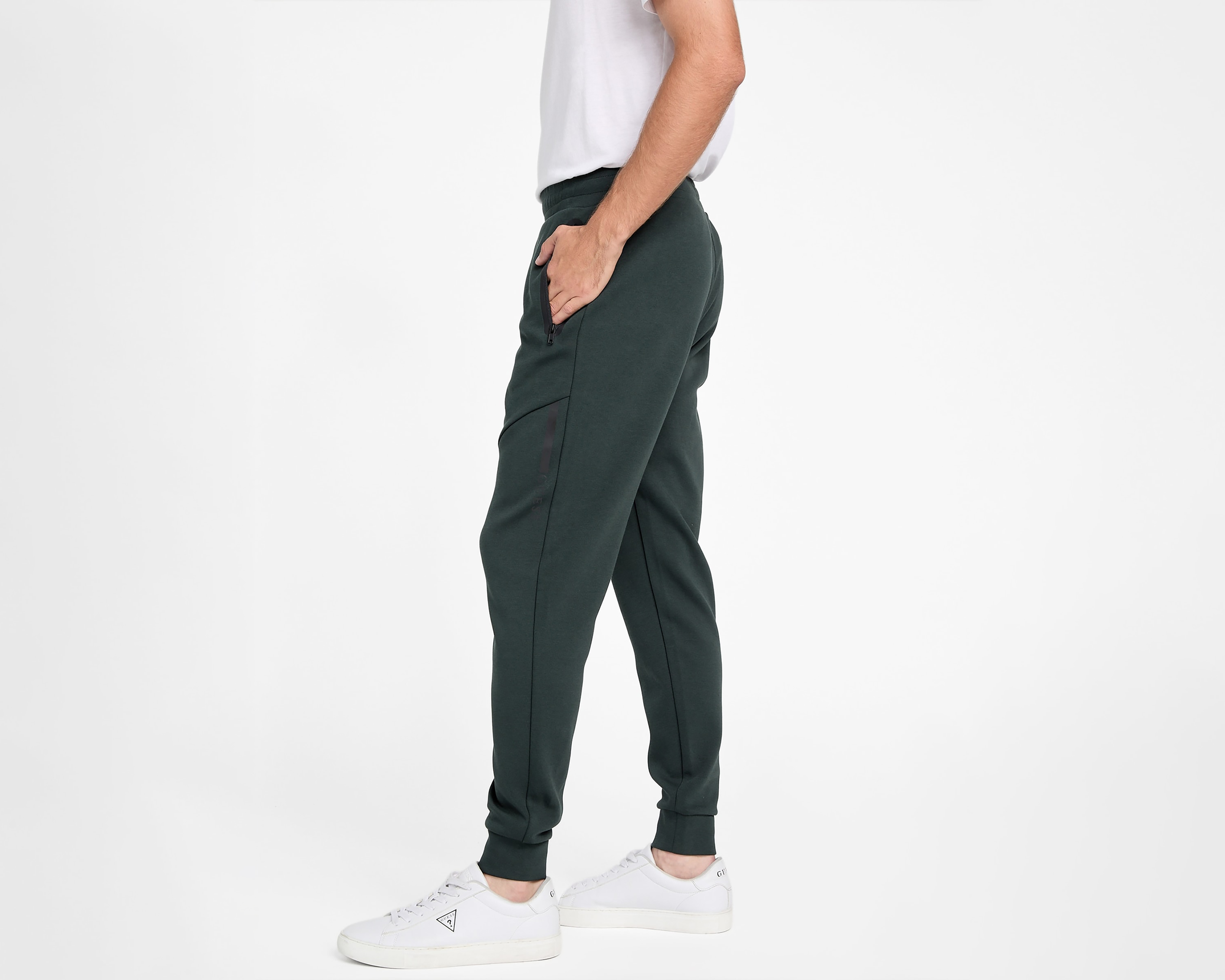 Foto 5 pulgar | Foto 4 | Jogger Guess Verde para Hombre