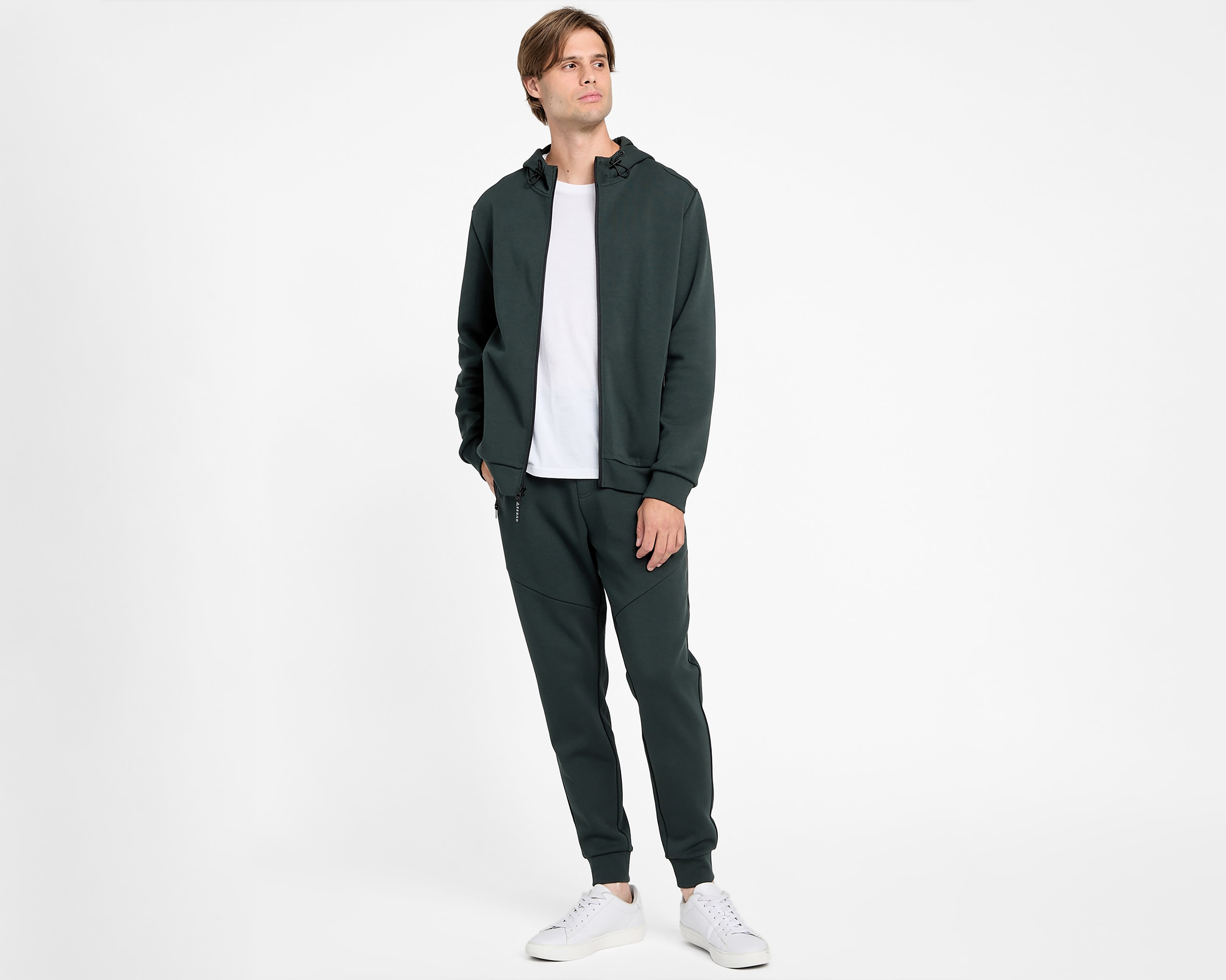 Foto 7 pulgar | Foto 6 | Jogger Guess Verde para Hombre